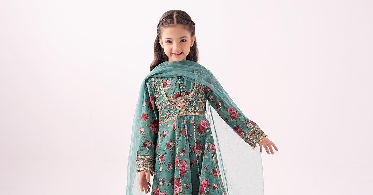 3 Piece Embroidered Lawn Suit