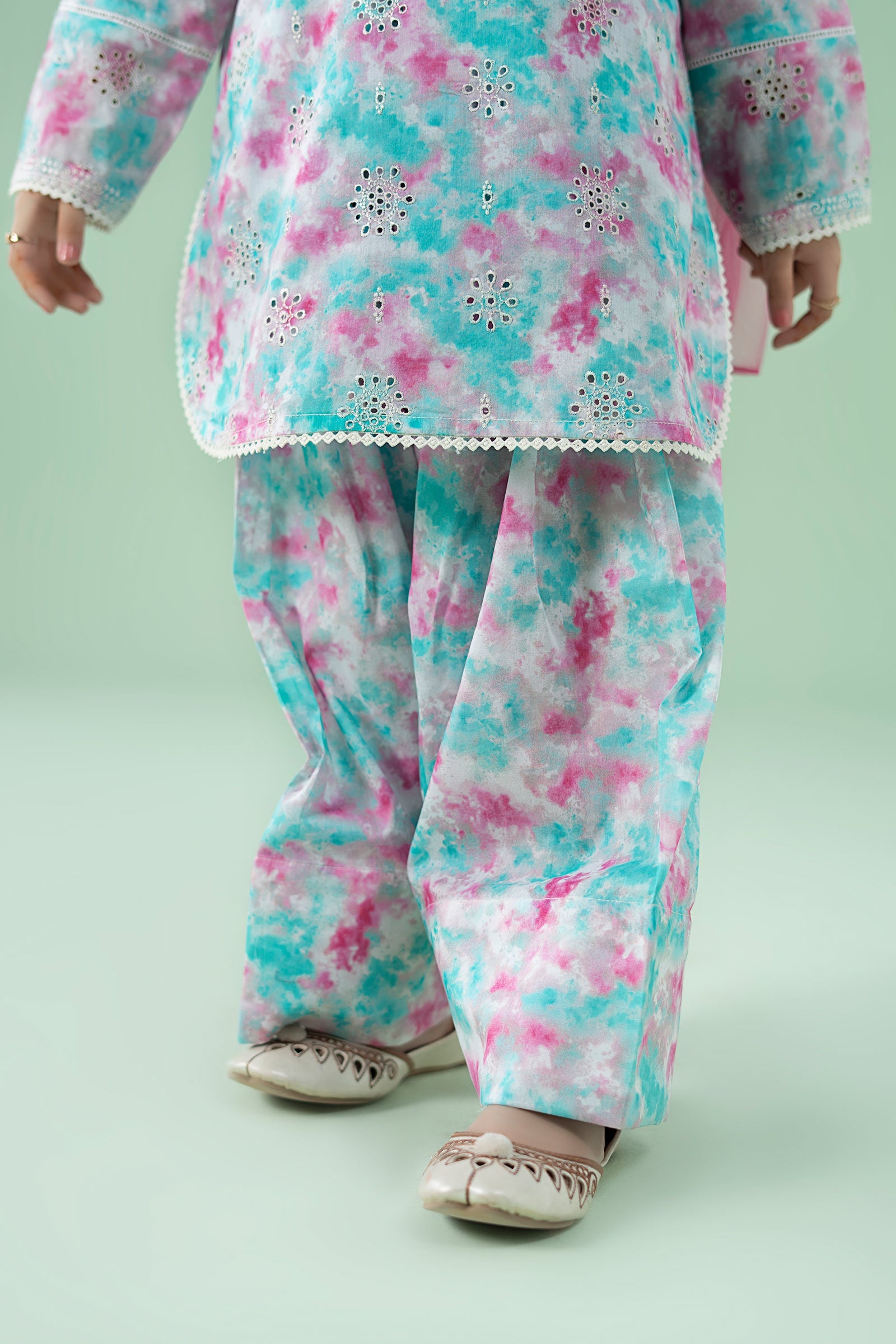 3 Piece Embroidered Lawn Suit