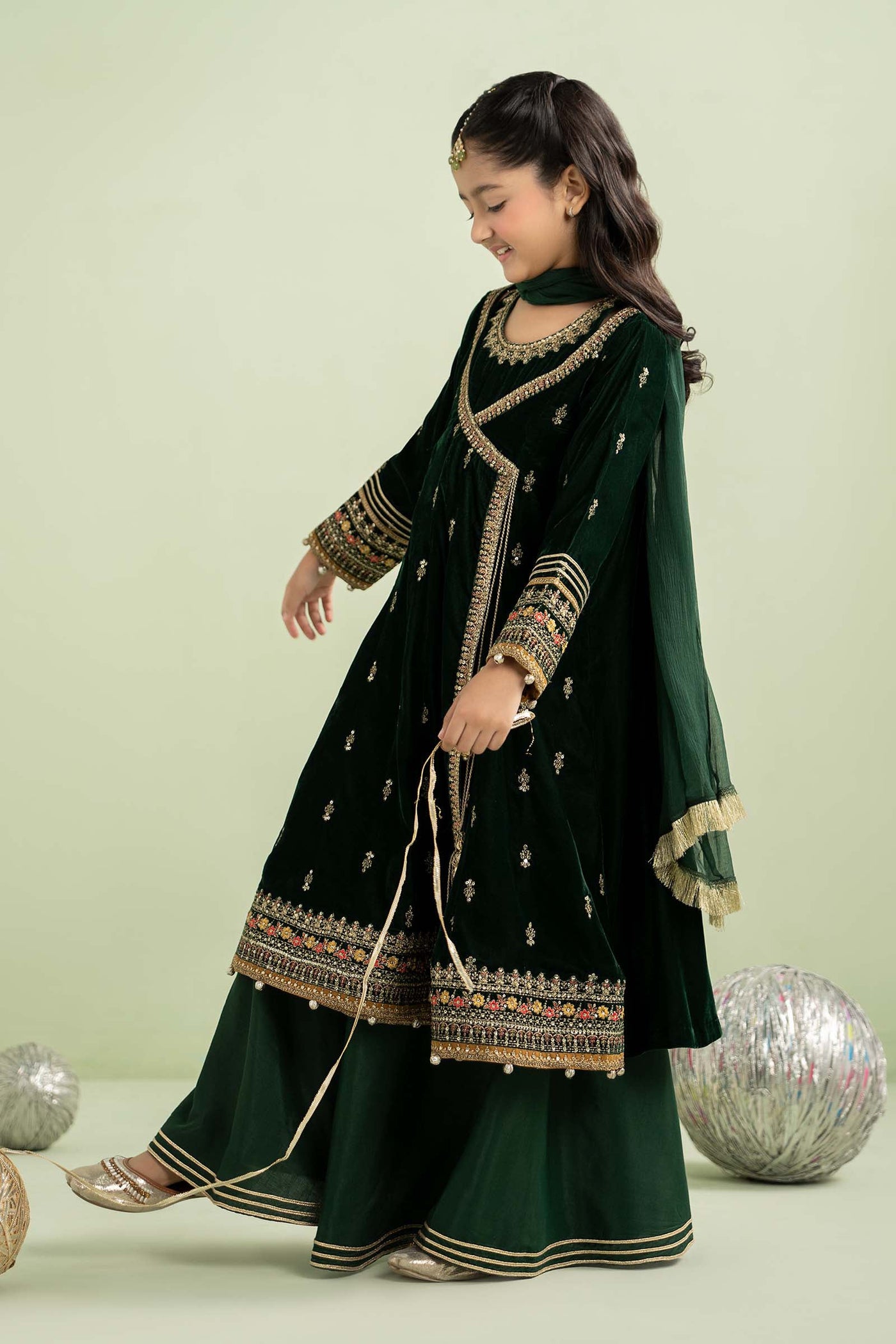3 Piece Embroidered Velvet Suit