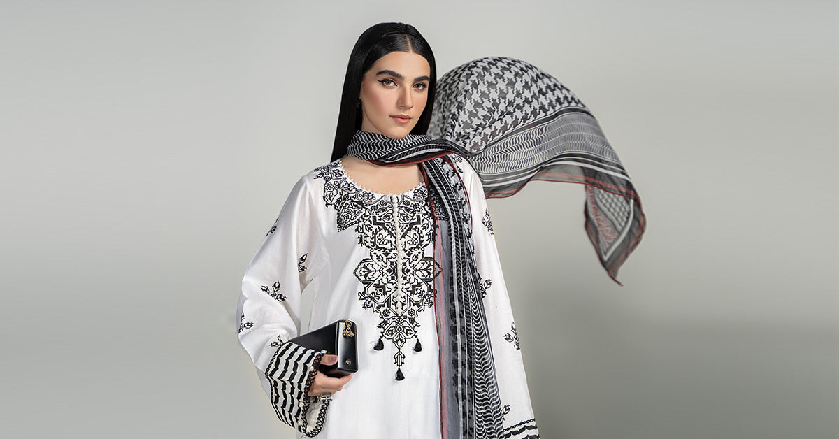 3 Piece Dyed Lawn Suit