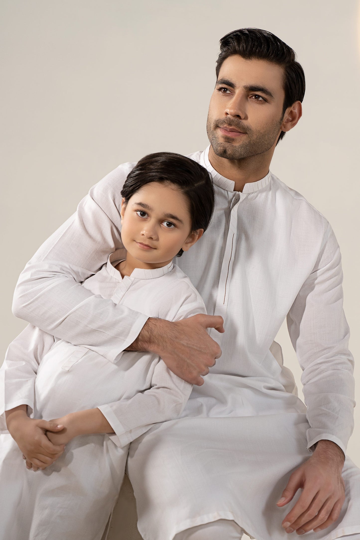 Embroidered Dobby Kurta