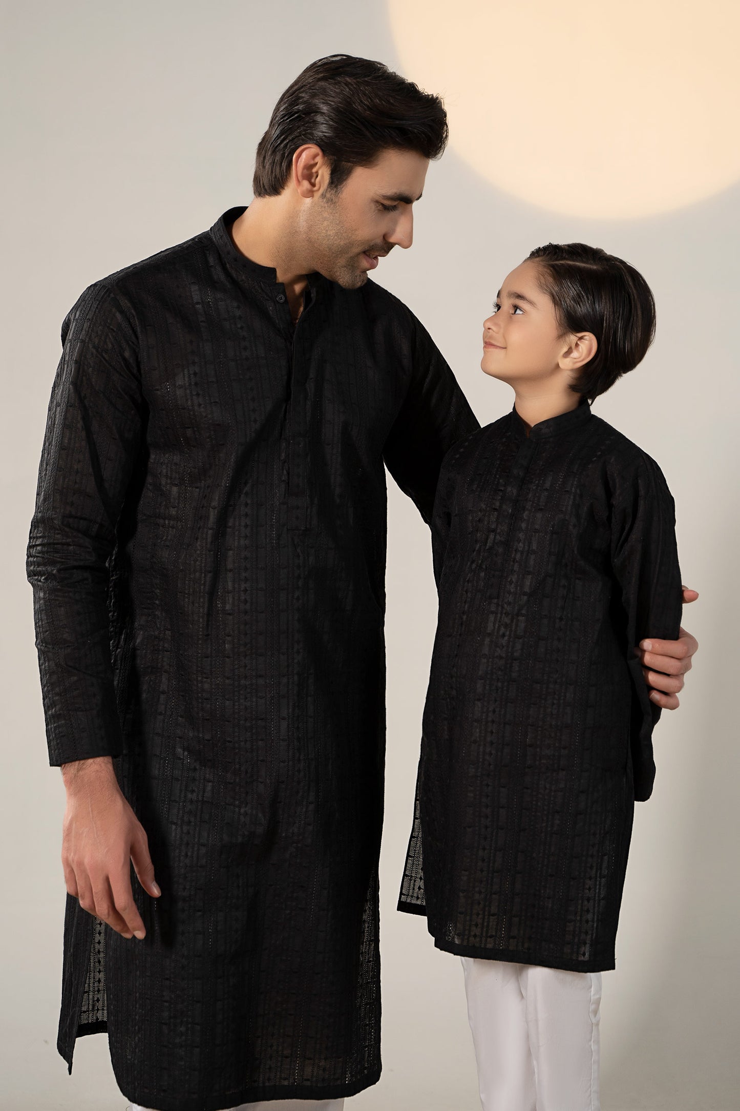 Embroidered Cotton Kurta