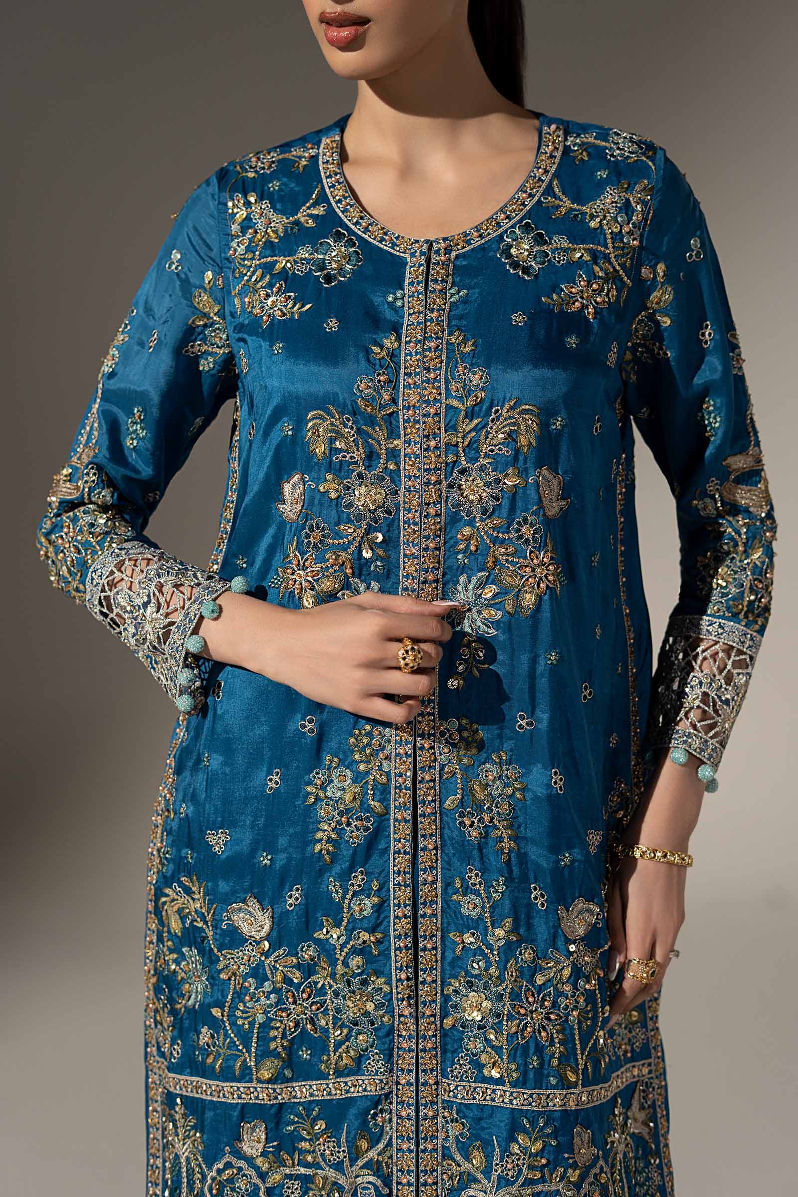 3 Piece Embroidered Tassel Silk Suit