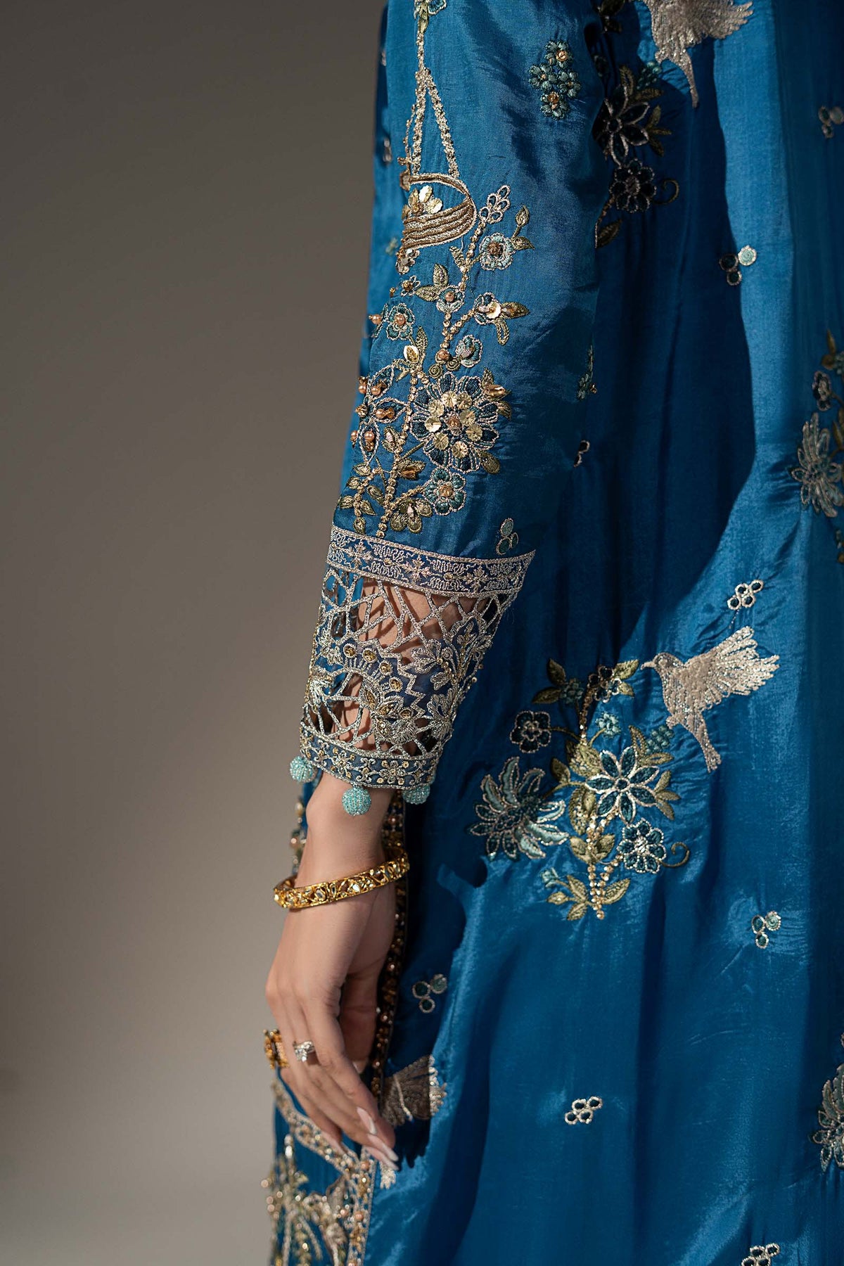 3 Piece Embroidered Tassel Silk Suit