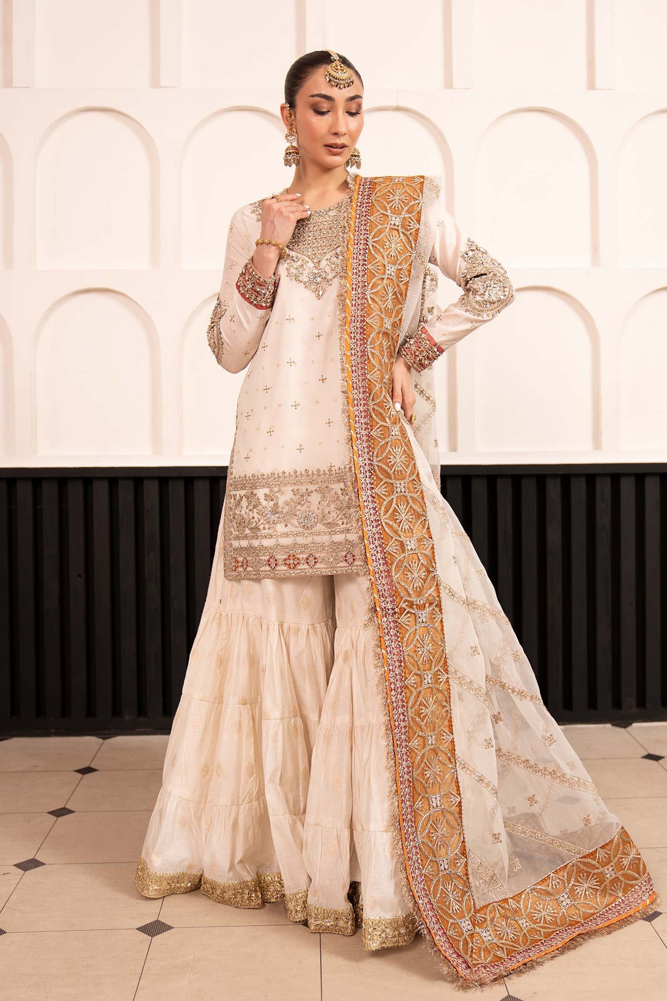 Luxury Formals for Women Maria.B. Designs (AE) Luxury Formals for Women Maria.B. Designs (AE)