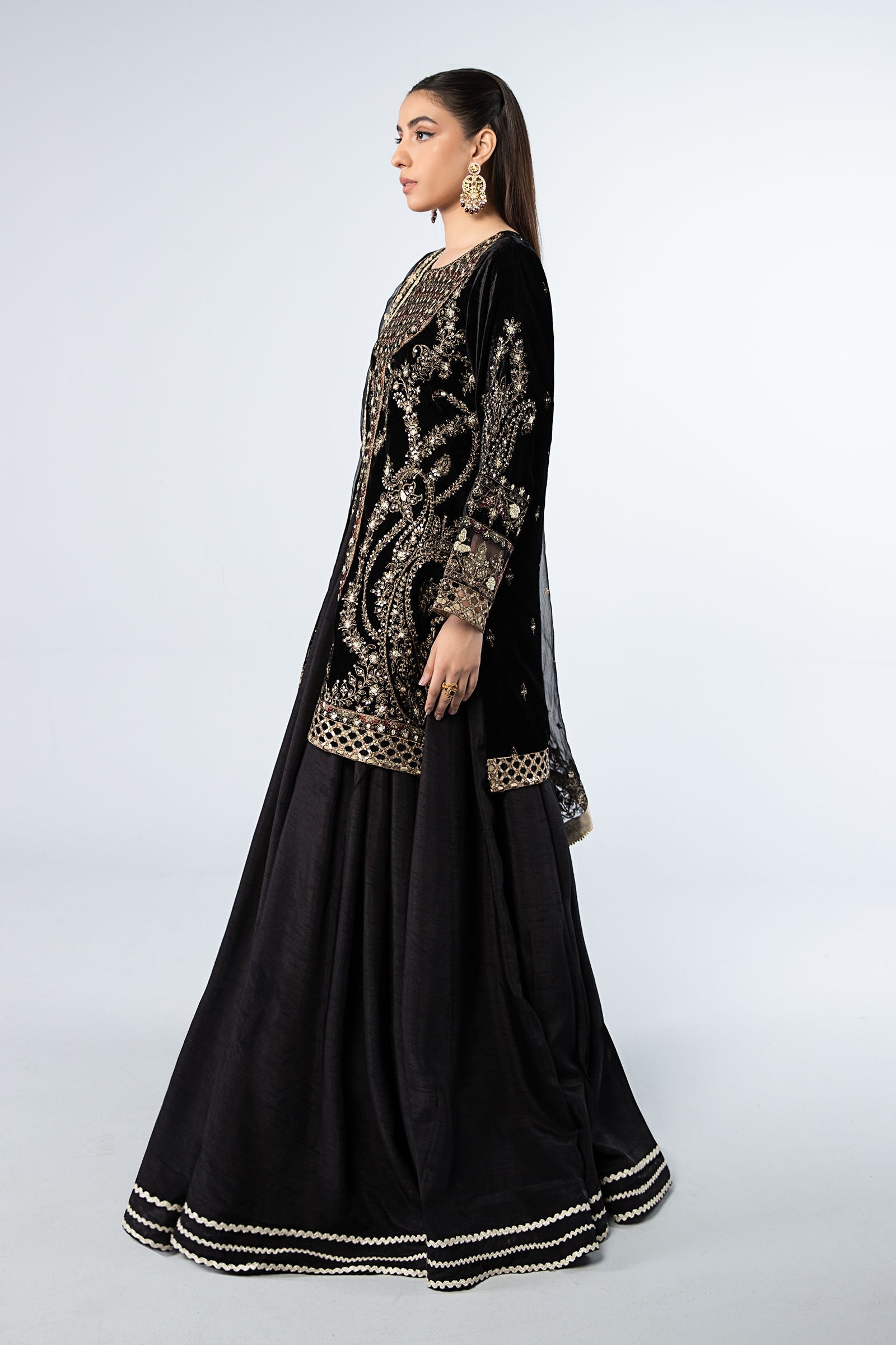 3 Piece Embroidered Velvet Suit