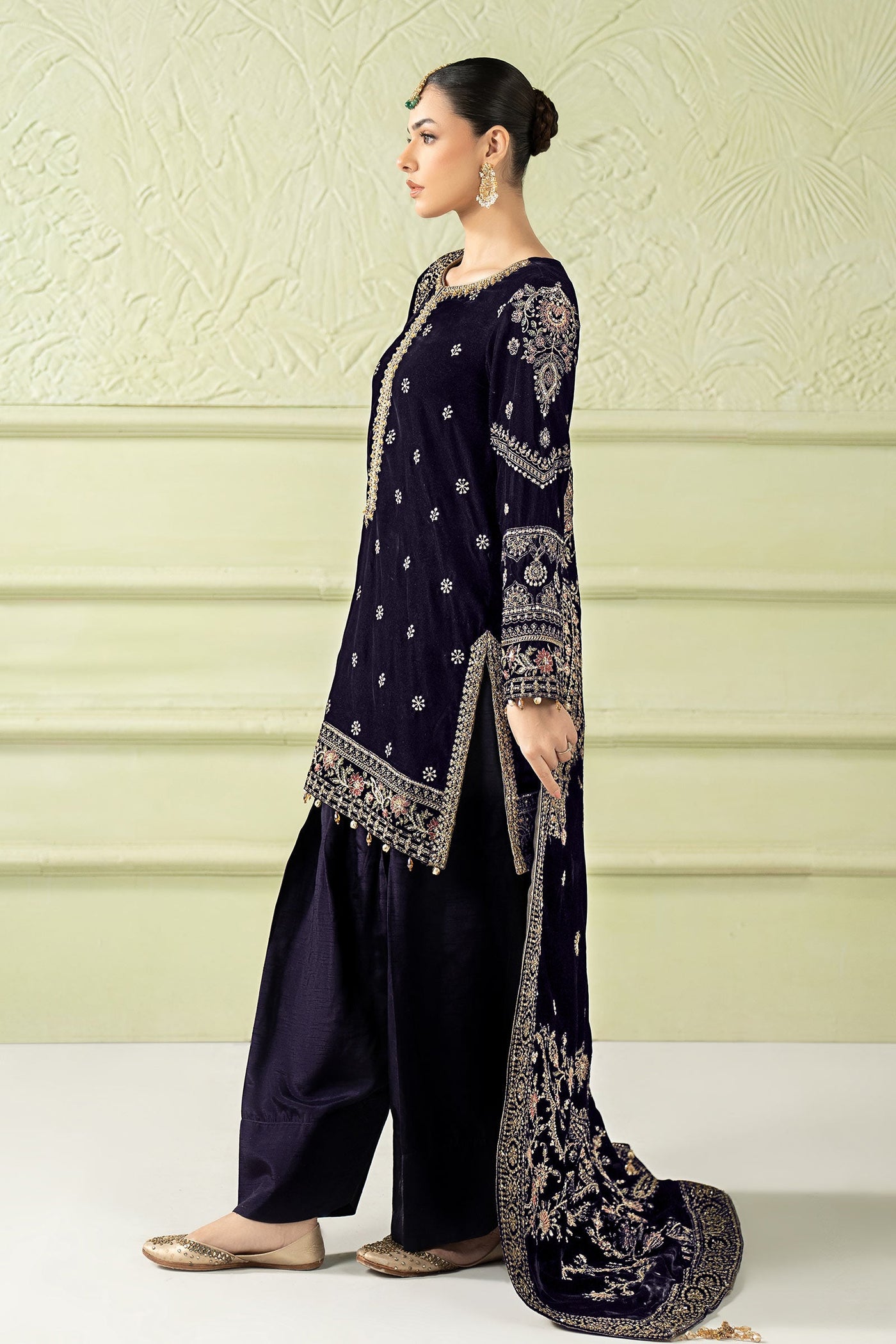 3 Piece Embroidered Velvet Suit