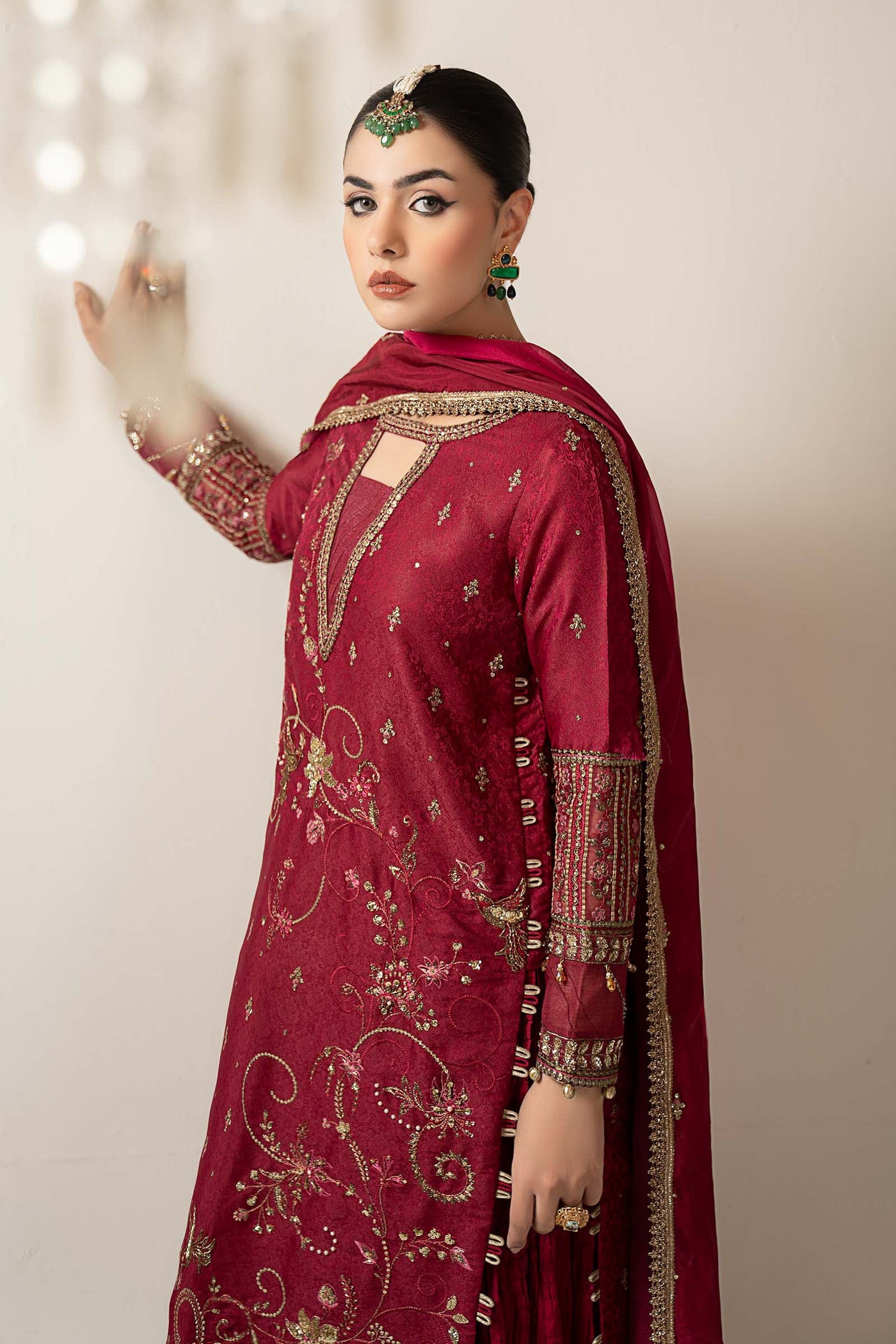 3 Piece Embroidered Jacquard Suit