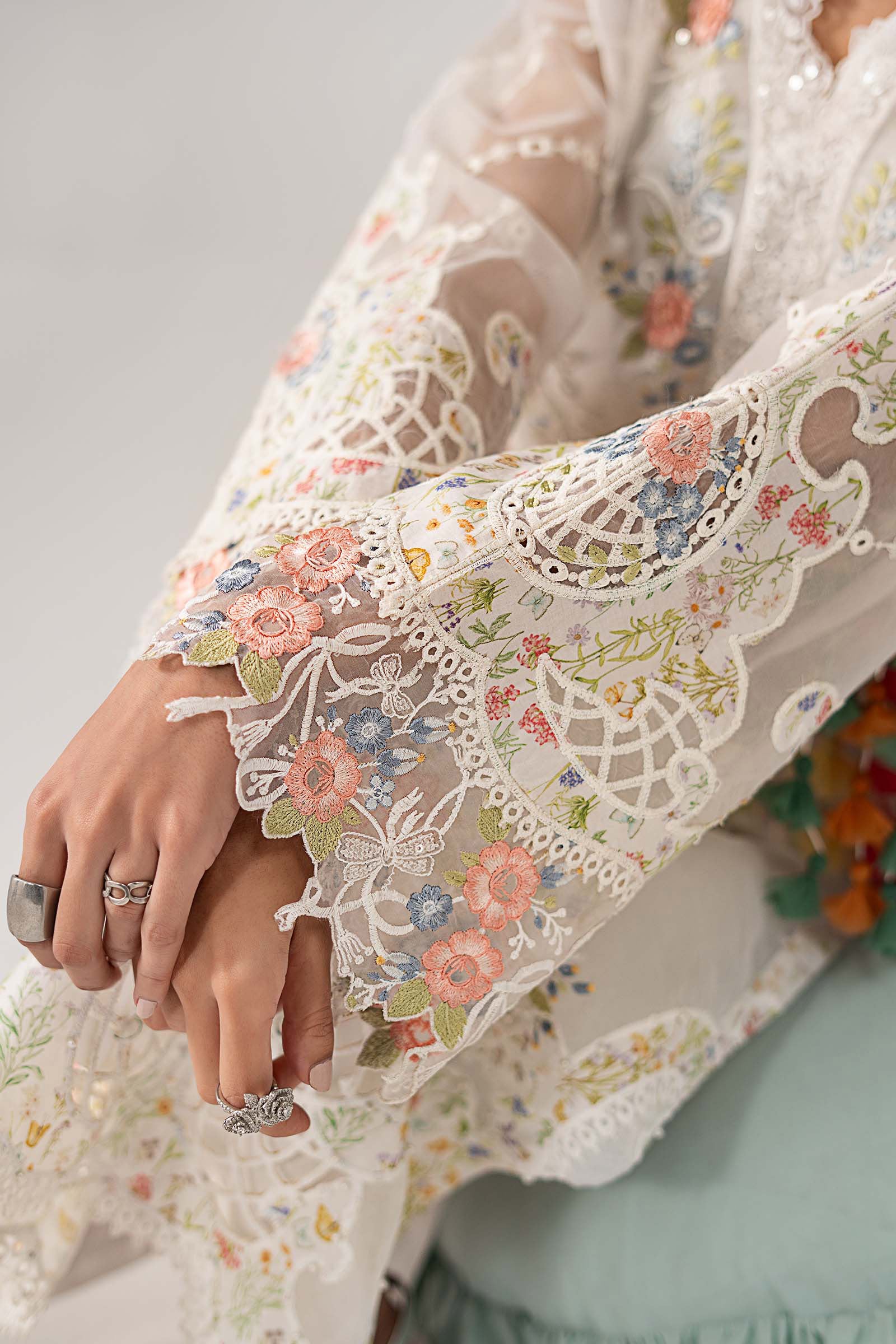 2 Piece Embroidered Lawn Suit
