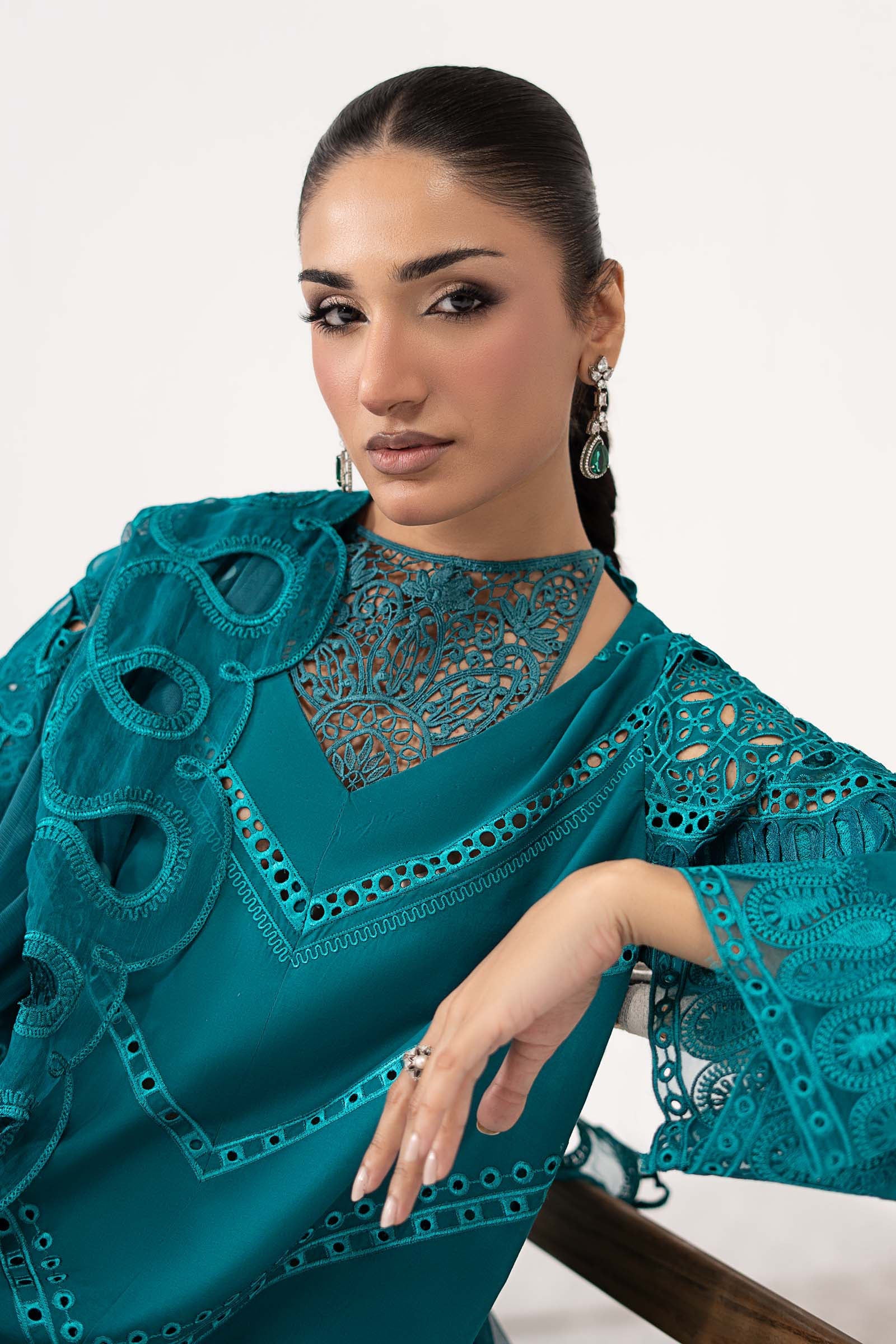 3 Piece Embroidered Lawn Suit