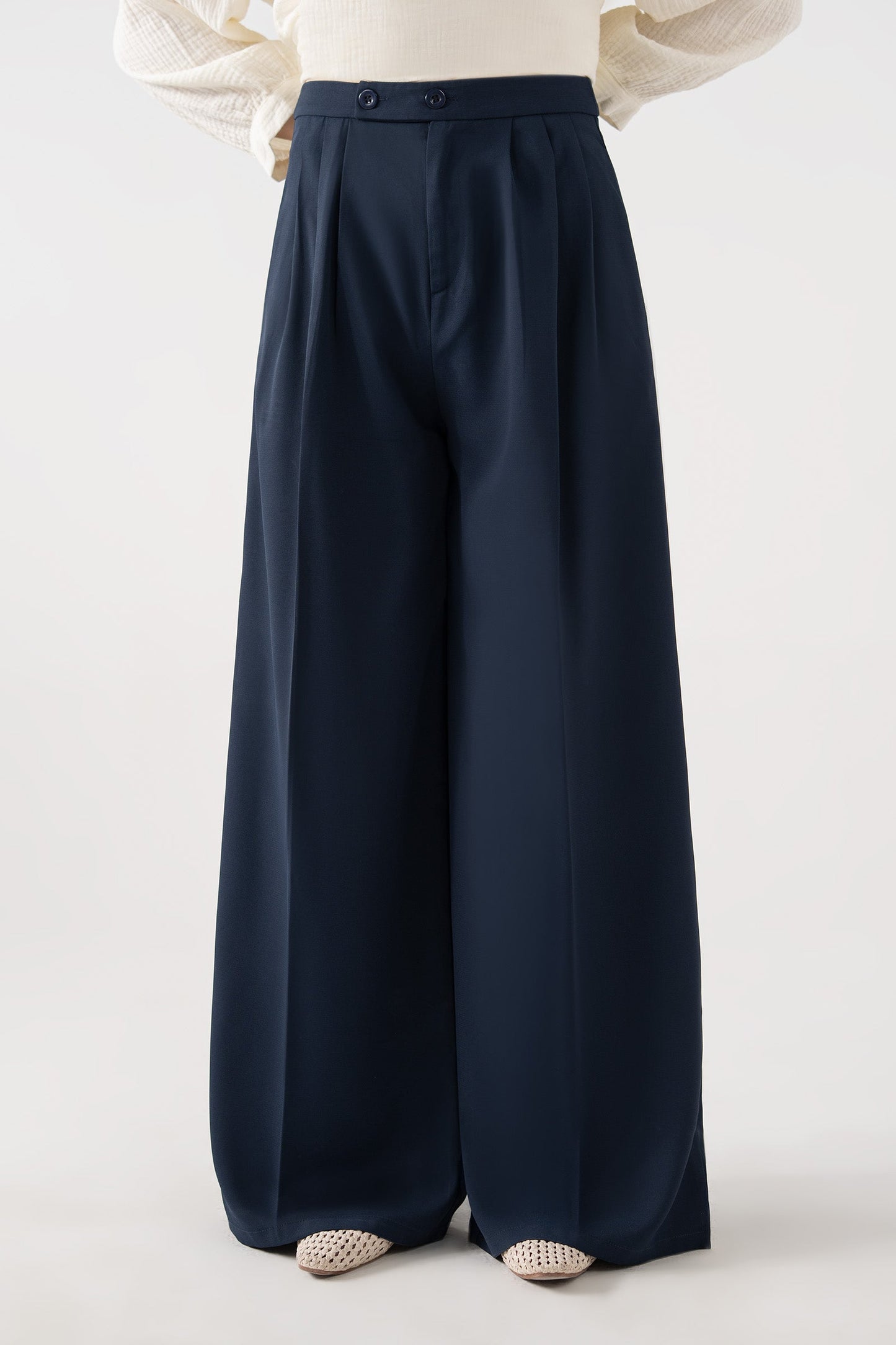 Pleated Wide Pants