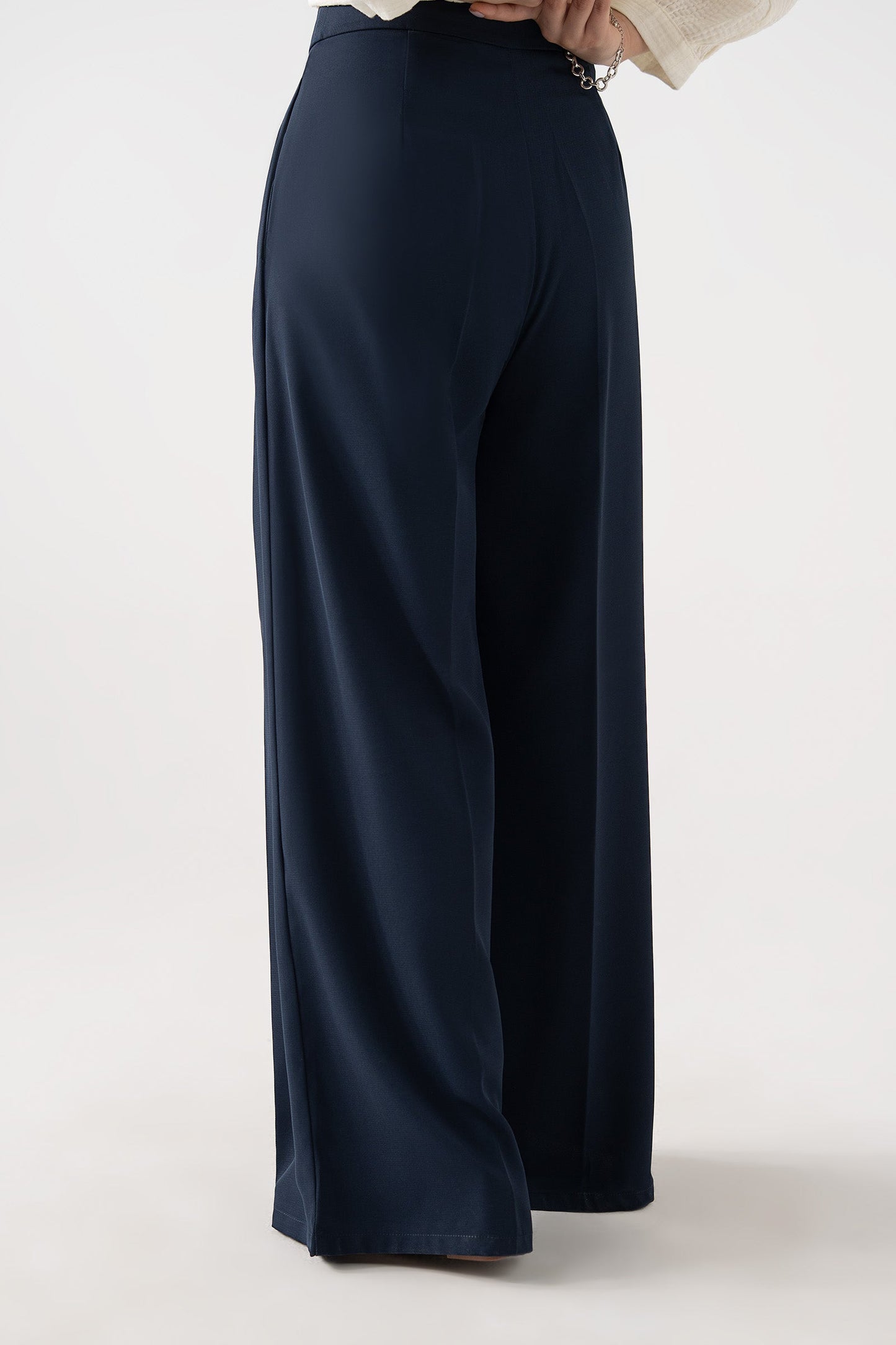 Pleated Wide Pants