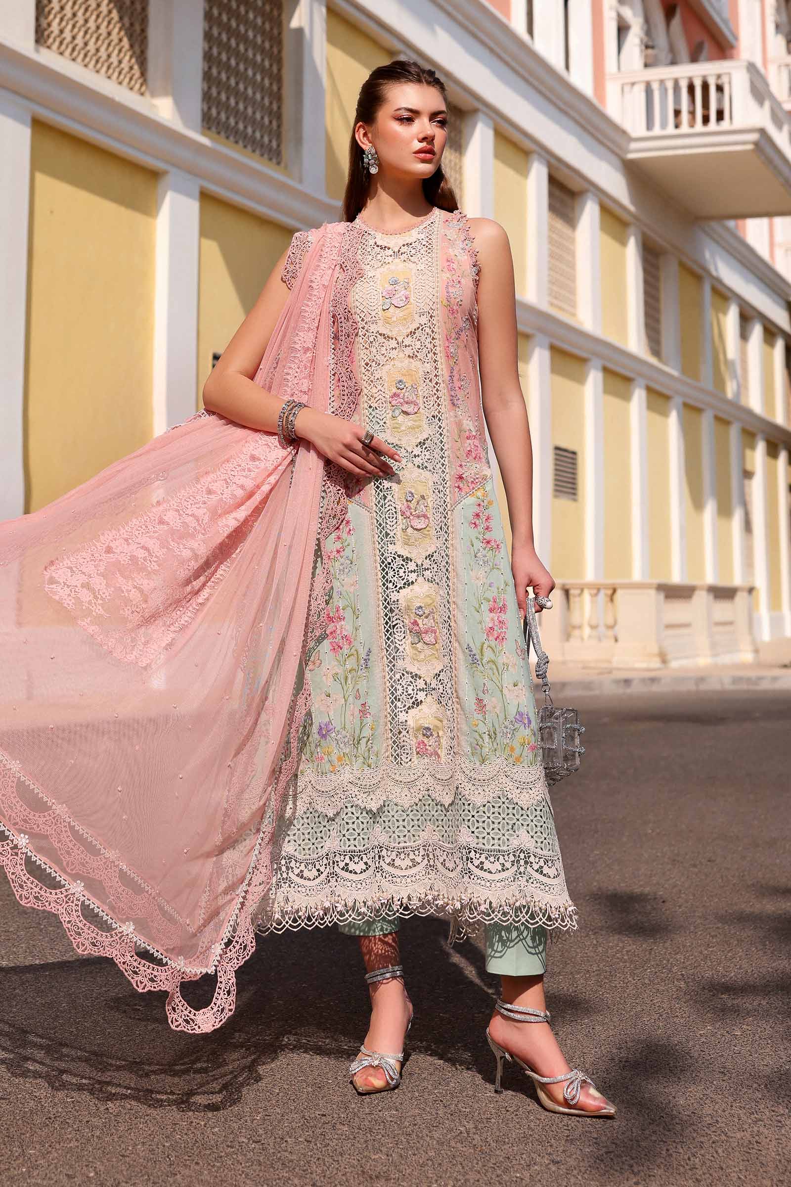 Video preview - 3 Piece Unstitched Embroidered Lawn Suit