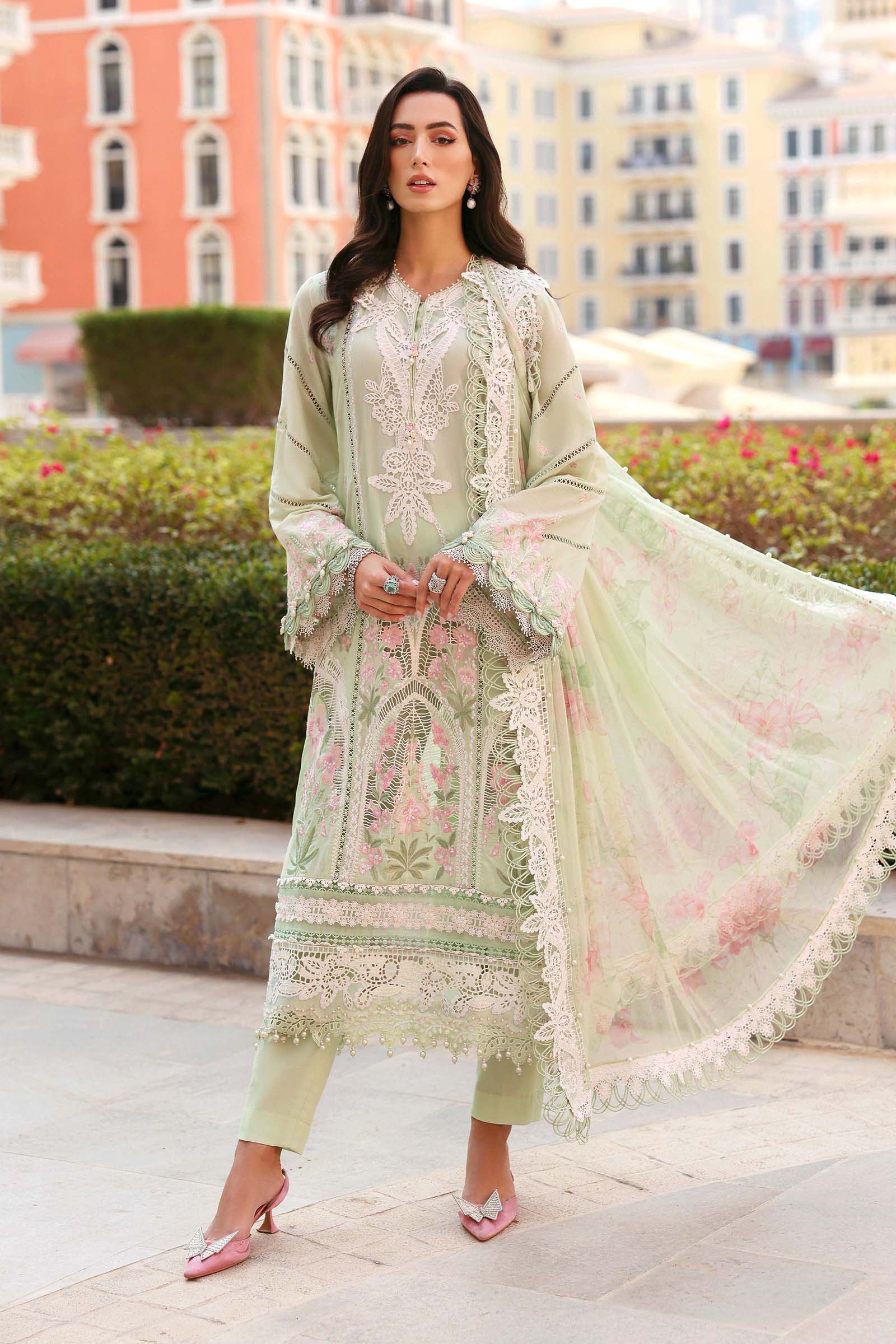 Video preview - 3 Piece Unstitched Embroidered Lawn Suit
