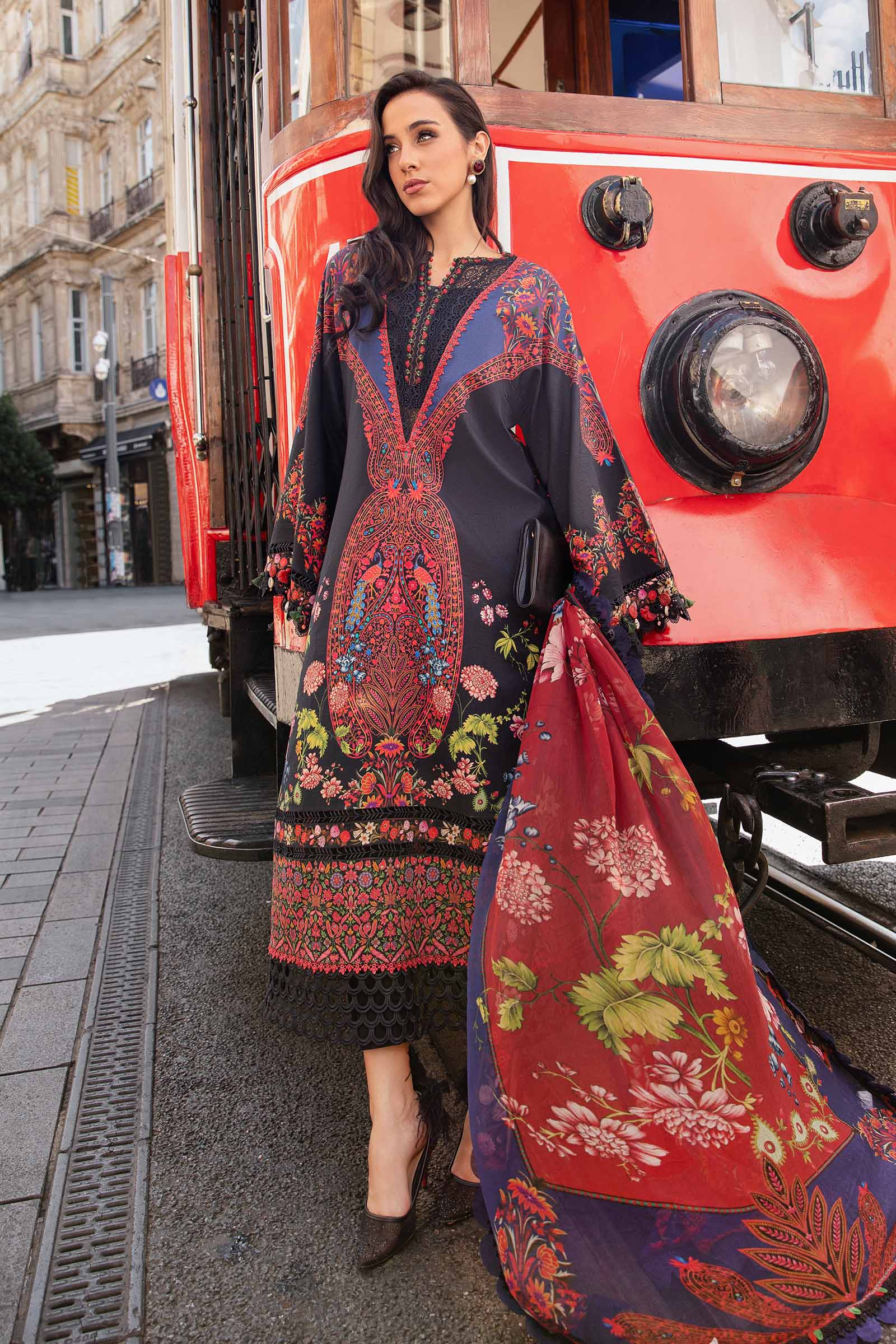 Video preview - 3 Piece Unstitched Printed Cambric Suit | MPT-2304-B