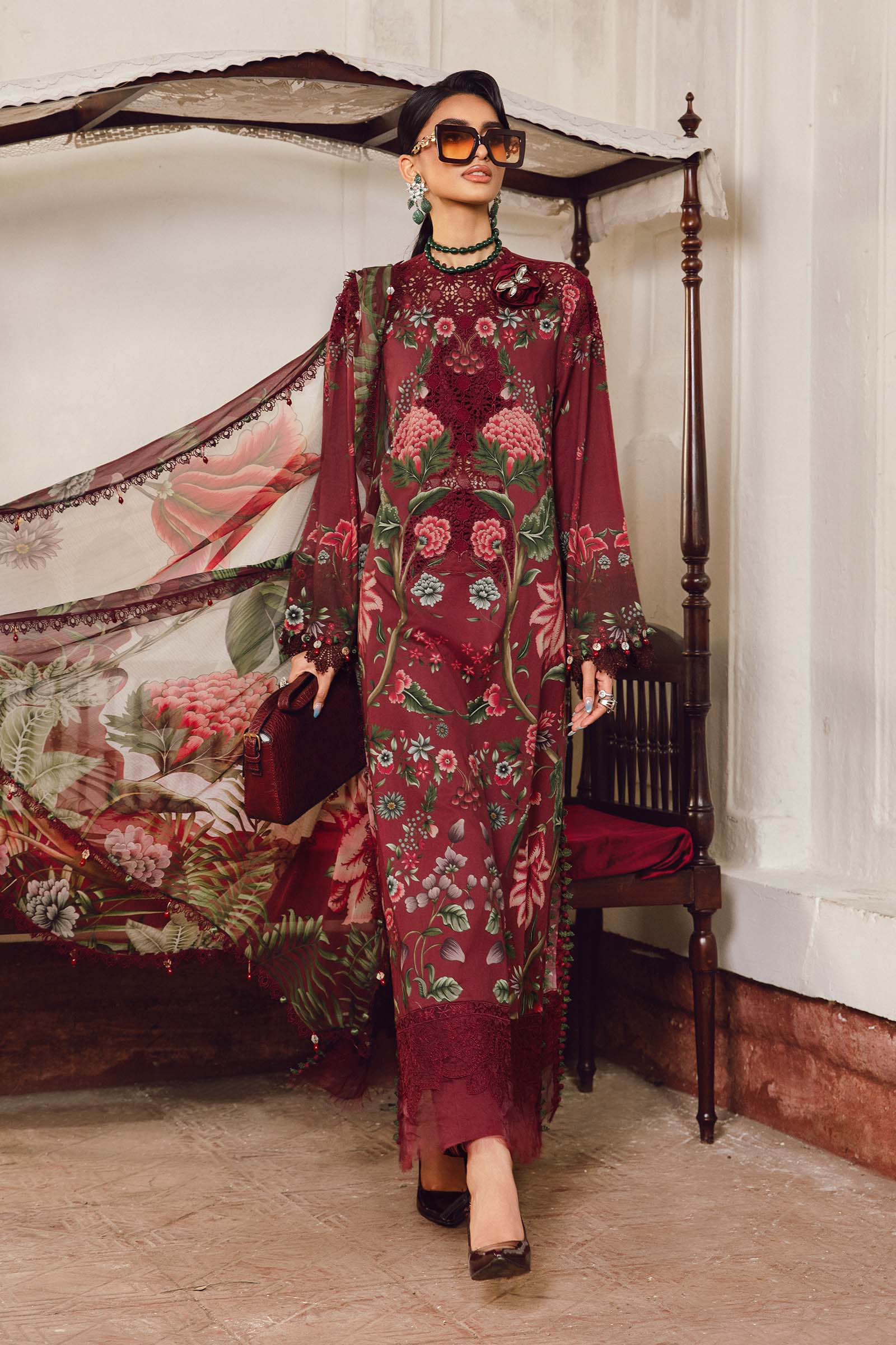 Video preview - 3 Piece Unstitched Embroidered Cambric Suit | MPT-2709-A