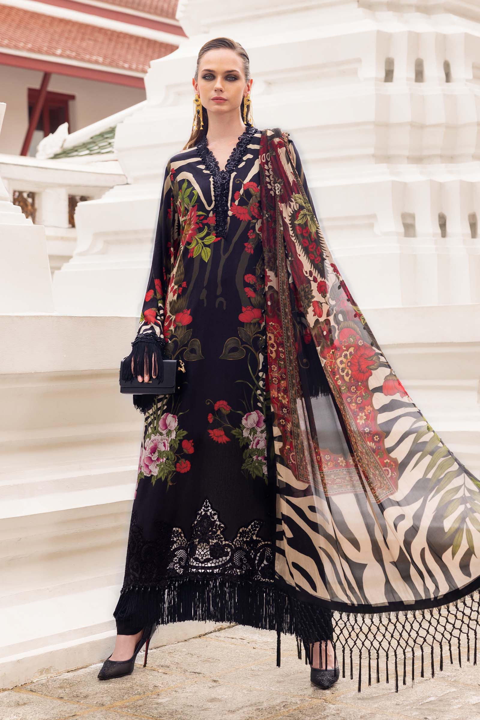 Video preview - 3 Piece Unstitched Embroidered Linen Suit