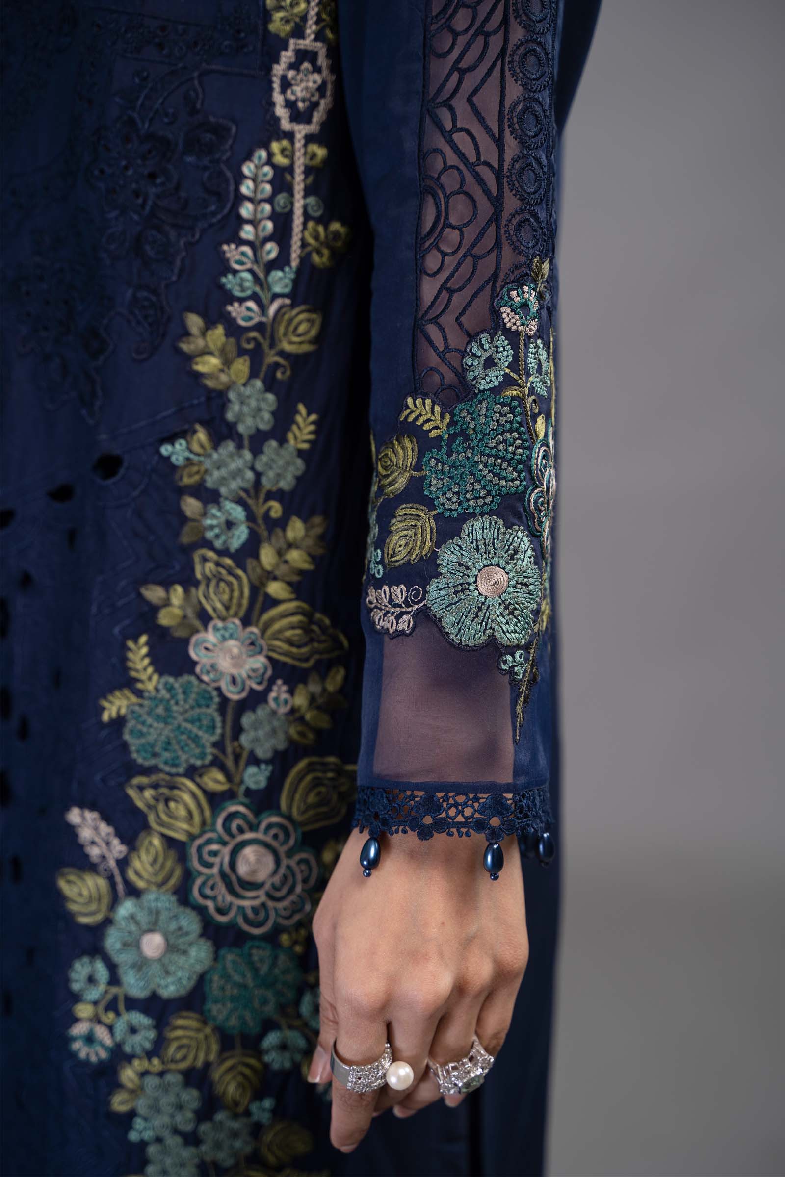 Suit DS-2313-B
