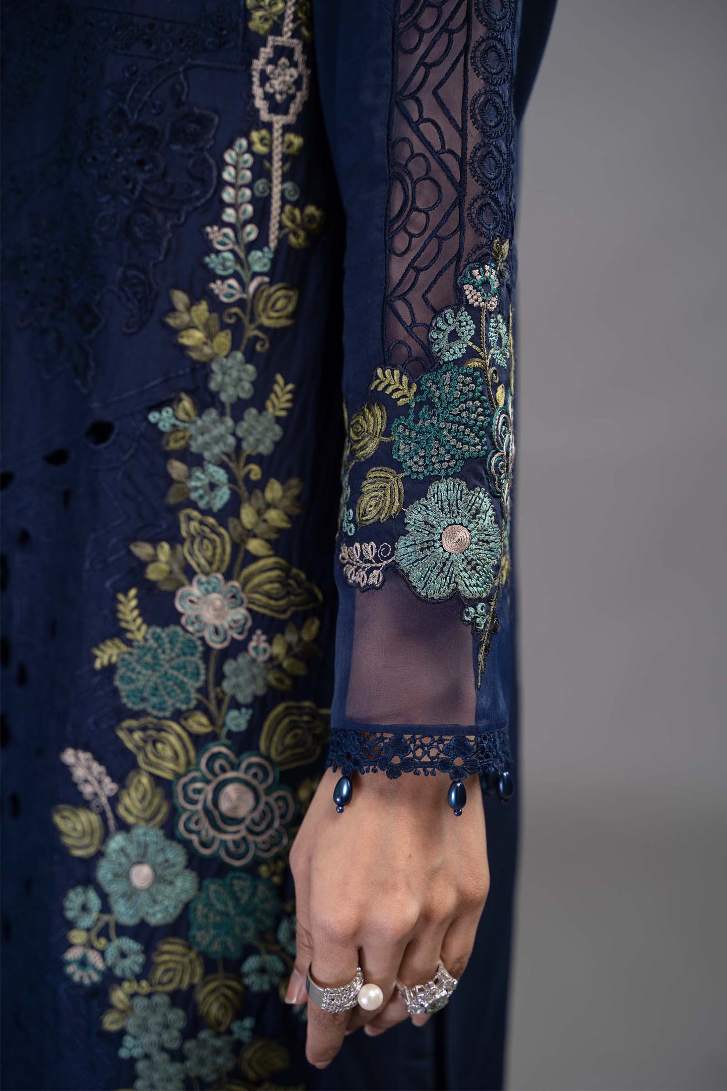 Suit DS-2313-B