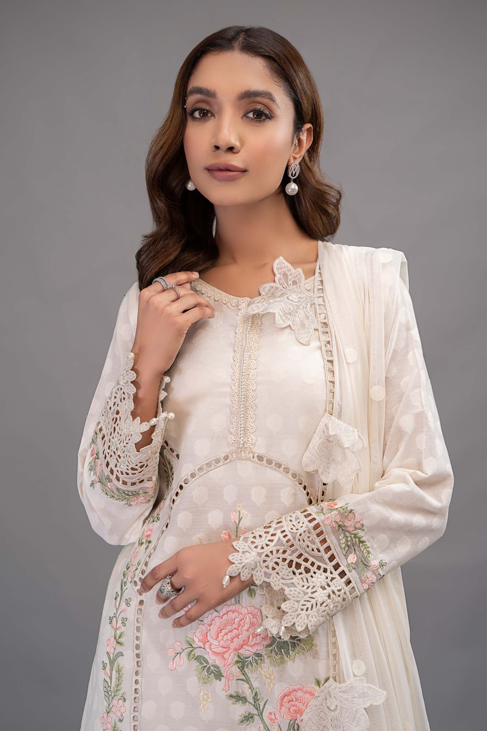 Suit DS-2302-A