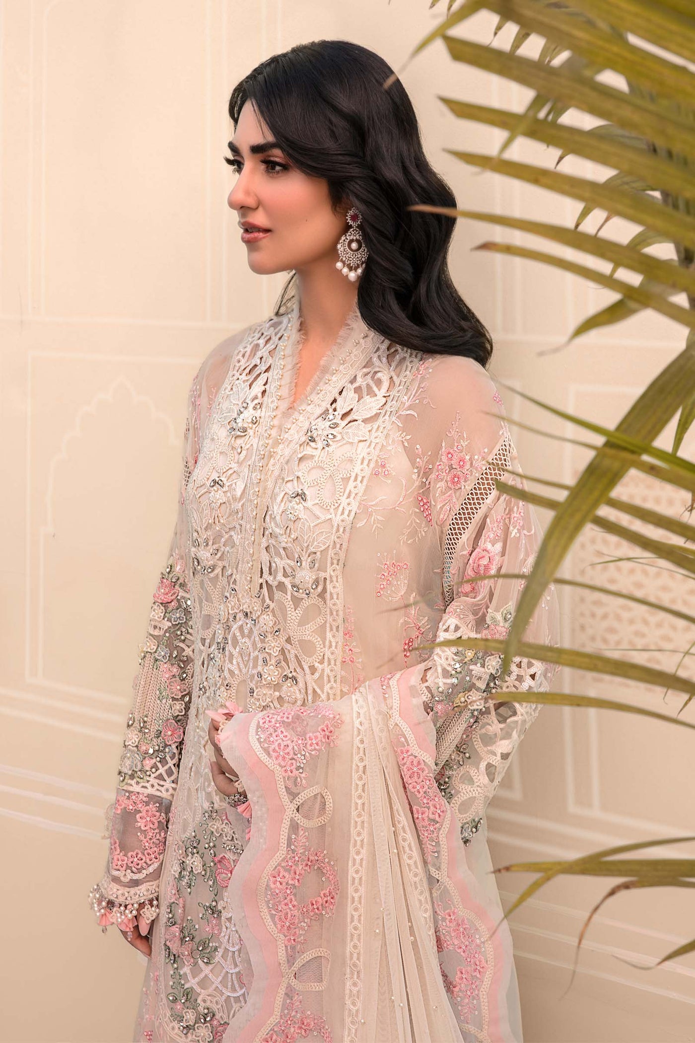 Unstitched MBROIDERED - Off White BD-2604