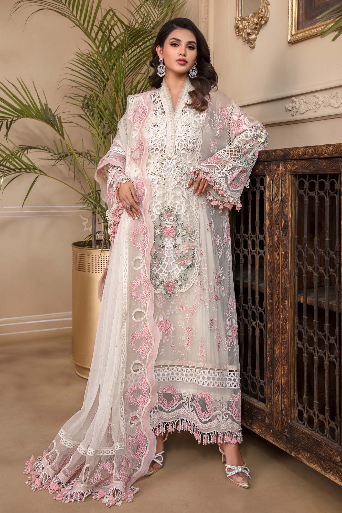 Unstitched MBROIDERED - Off White BD-2604