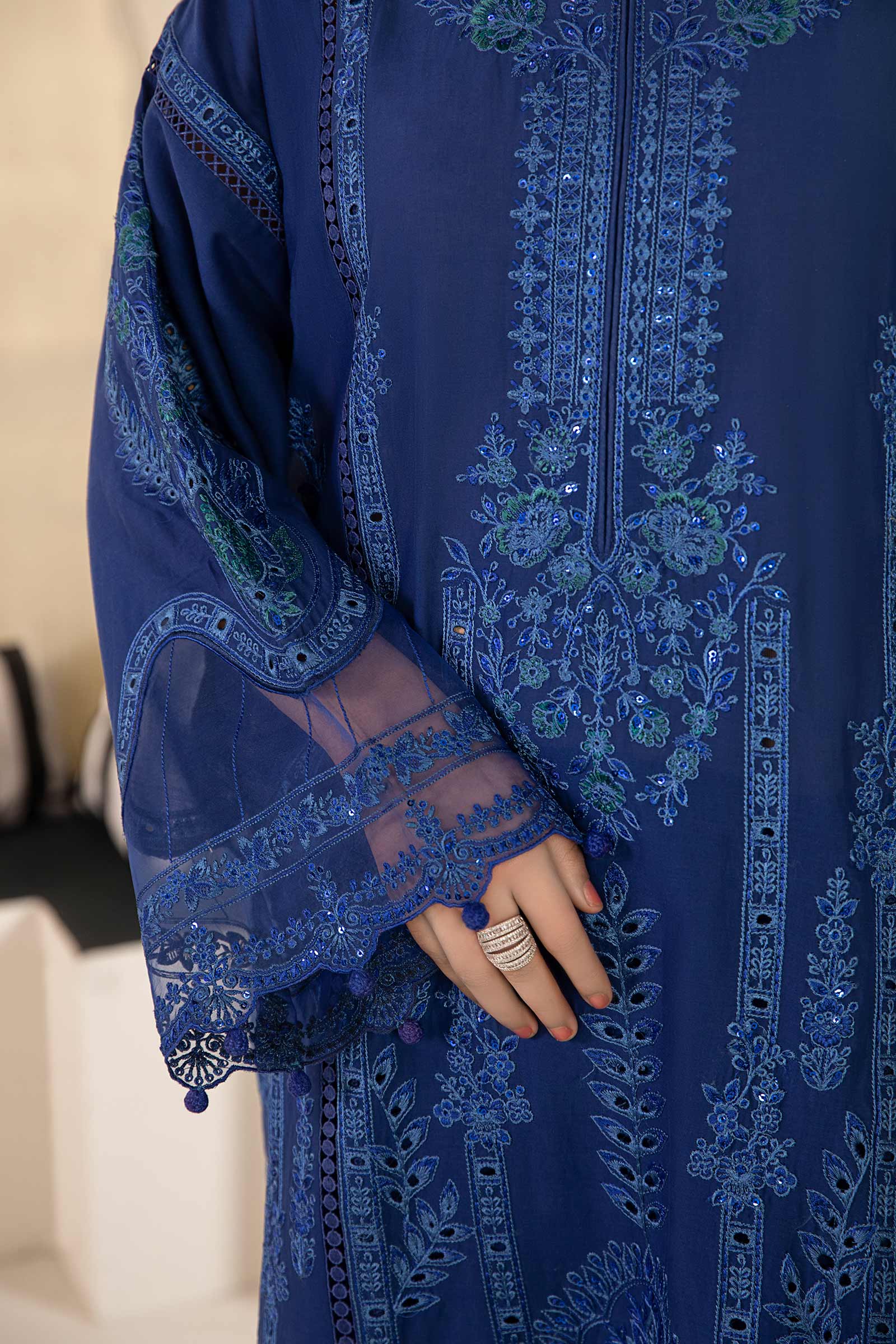3 Piece Embroidered Lawn Suit