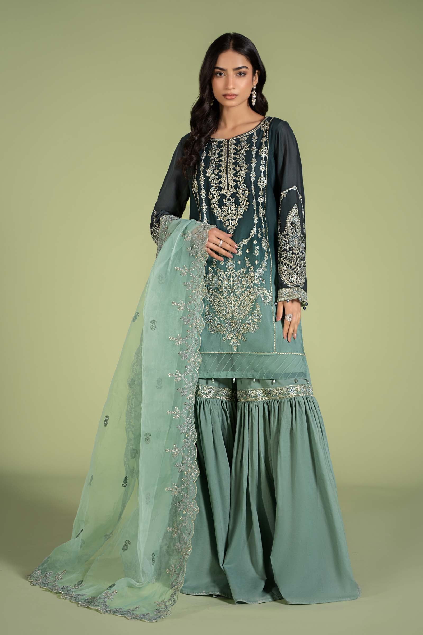 3 Piece Embroidered Lawn Suit