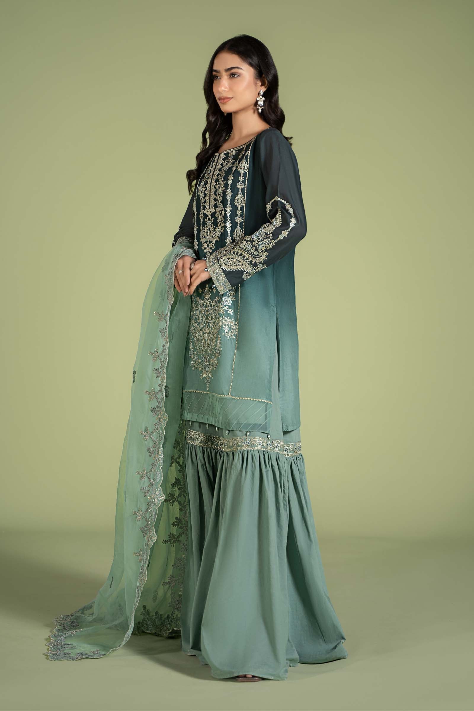 3 Piece Embroidered Lawn Suit