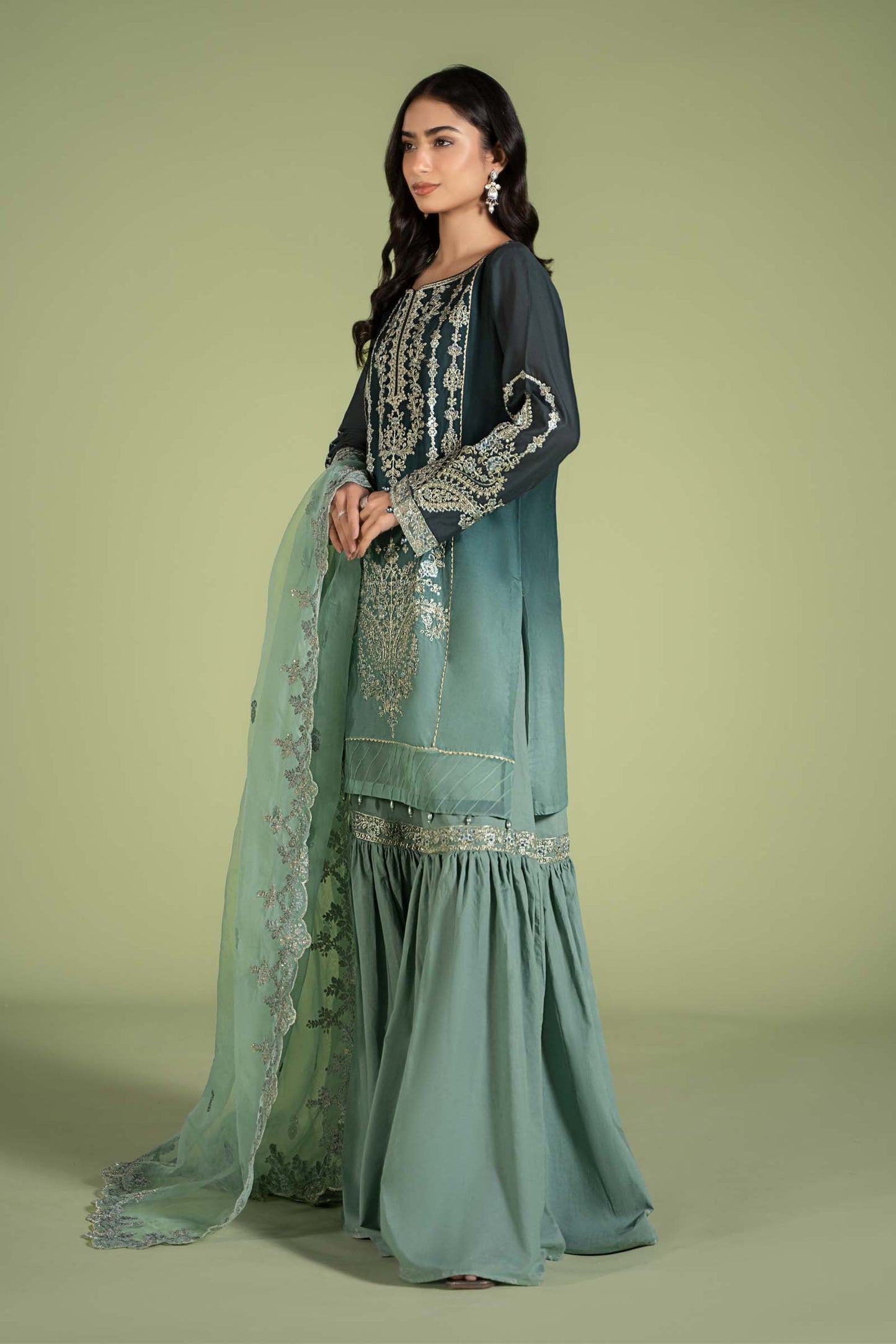 3 Piece Embroidered Lawn Suit