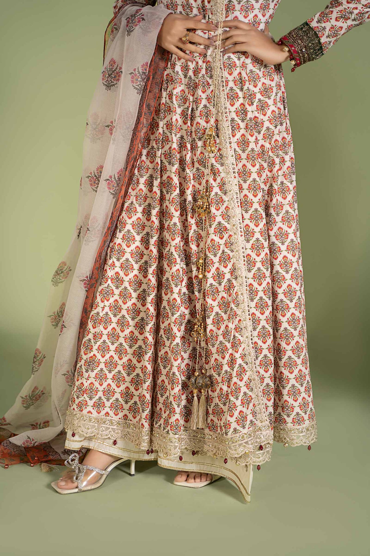 3 Piece Embroidered Lawn Suit