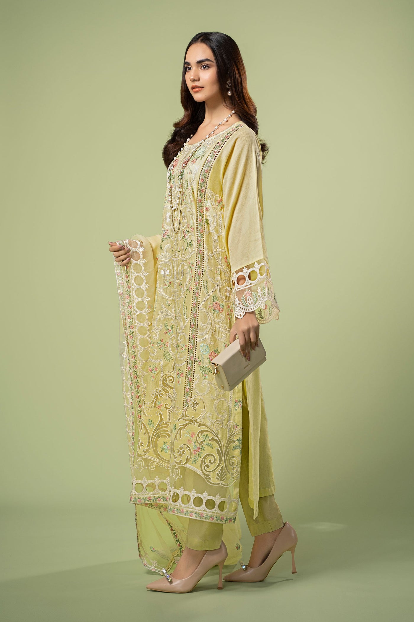 3 PIECE EMBROIDERED LAWN SUIT | DW-EF24-18