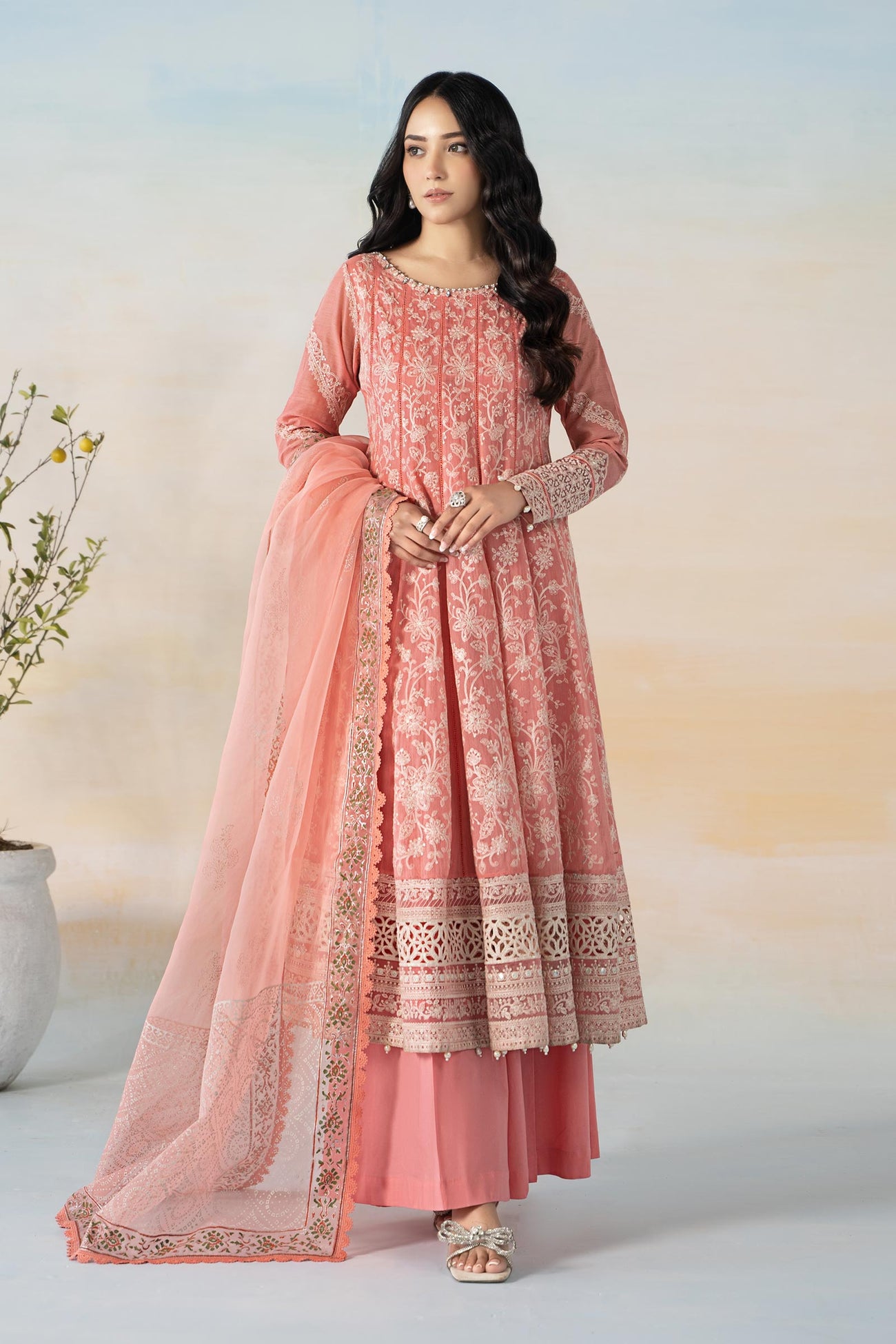 3 Piece Embroidered Lawn Suit