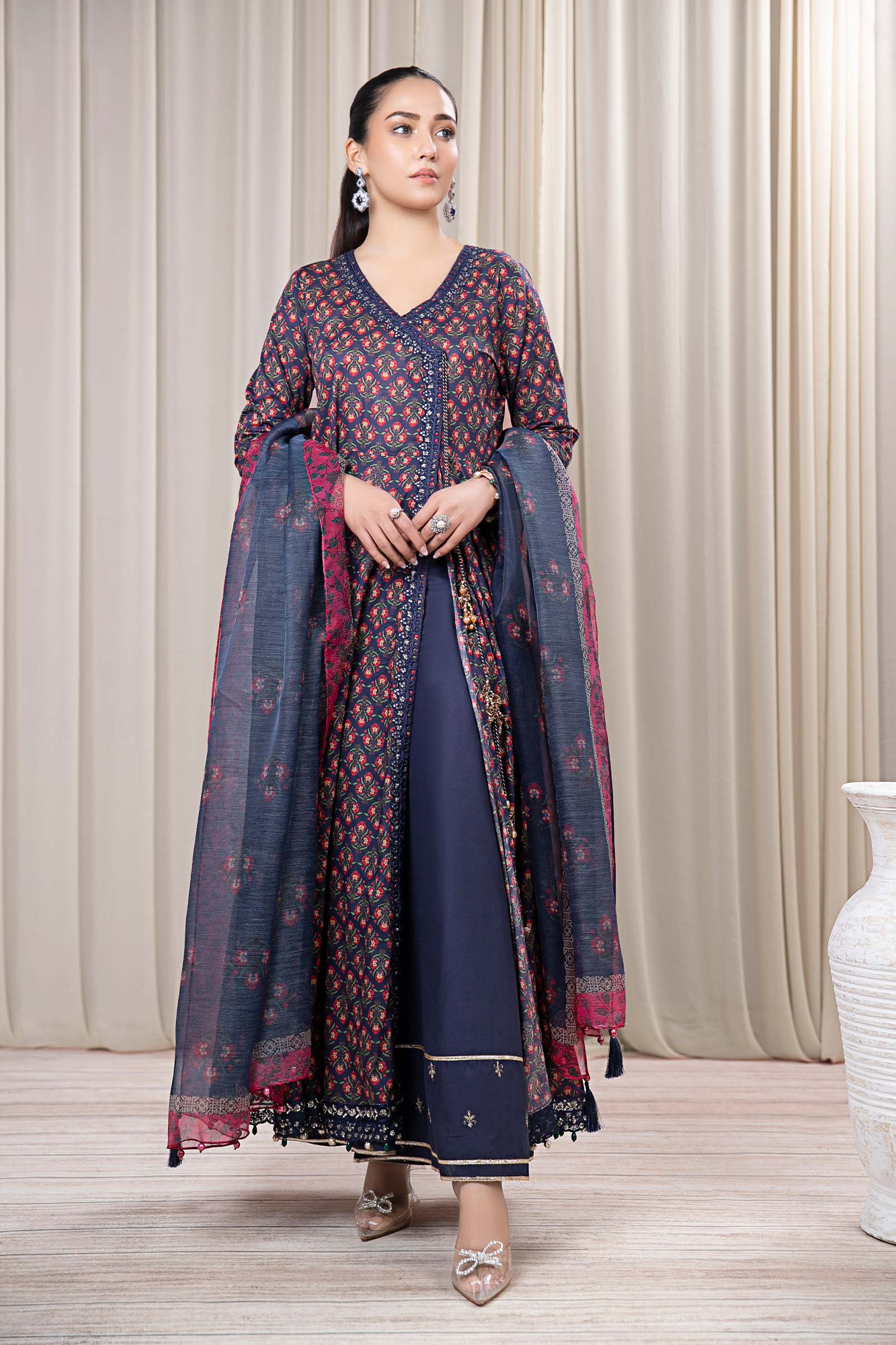 3 Piece Embroidered Lawn Suit