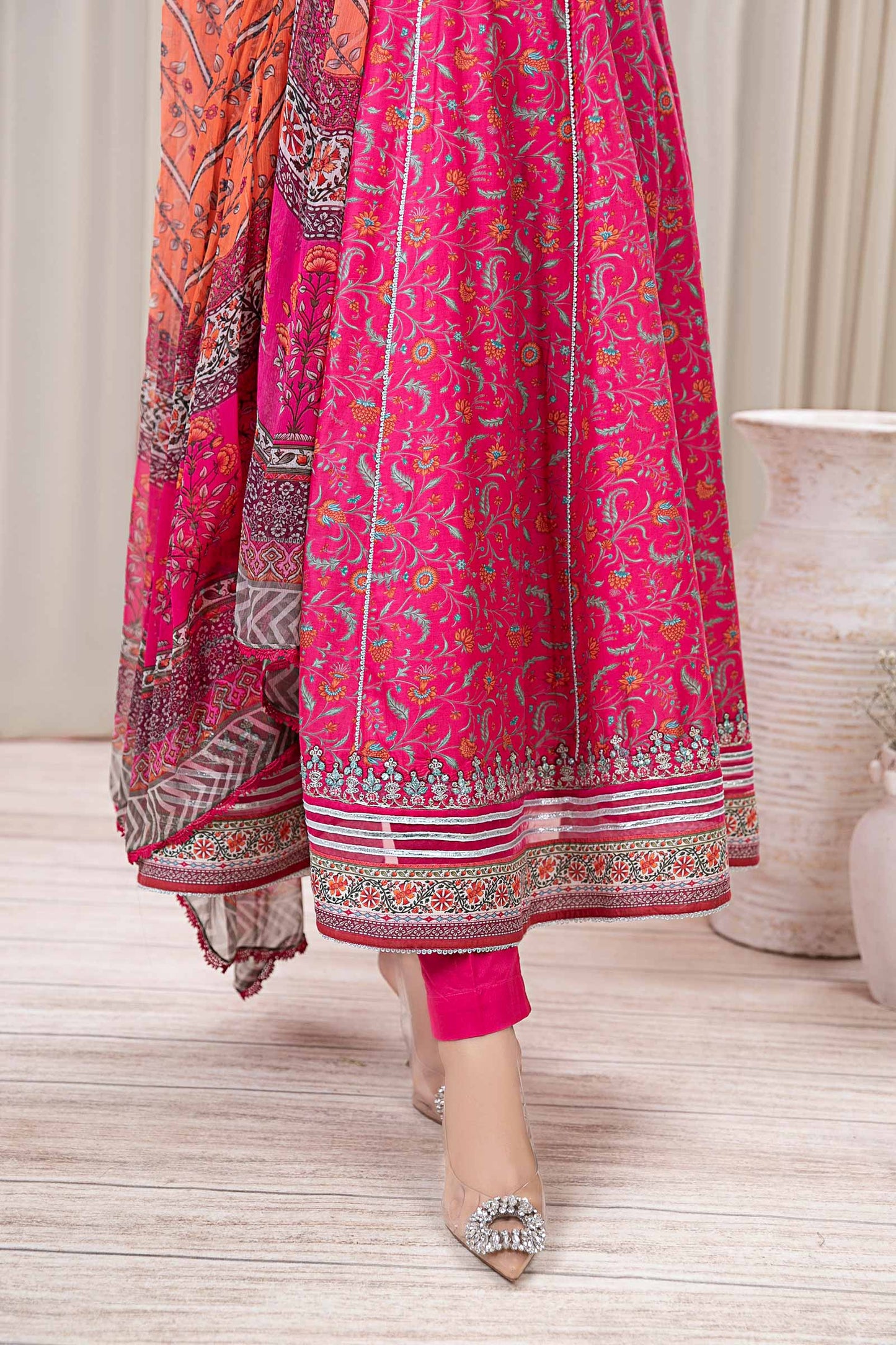 3 Piece Embroidered Lawn Suit