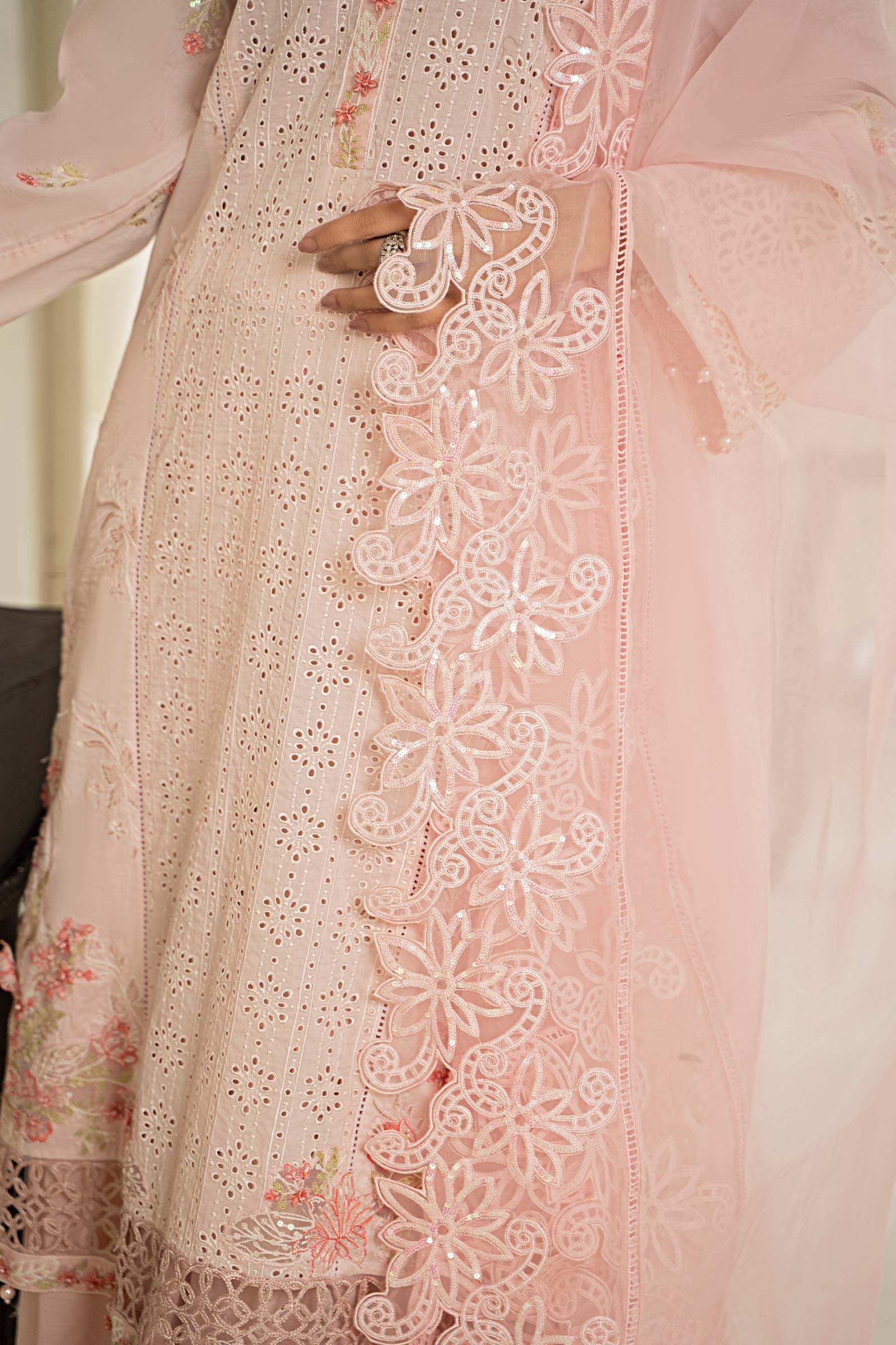 3 Piece Embroidered Lawn Suit