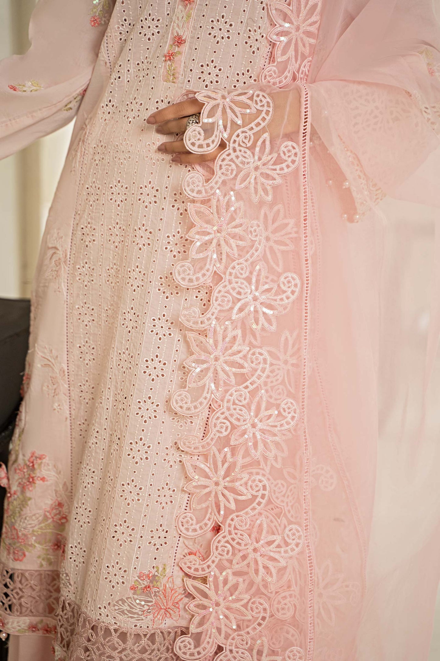 3 Piece Embroidered Lawn Suit