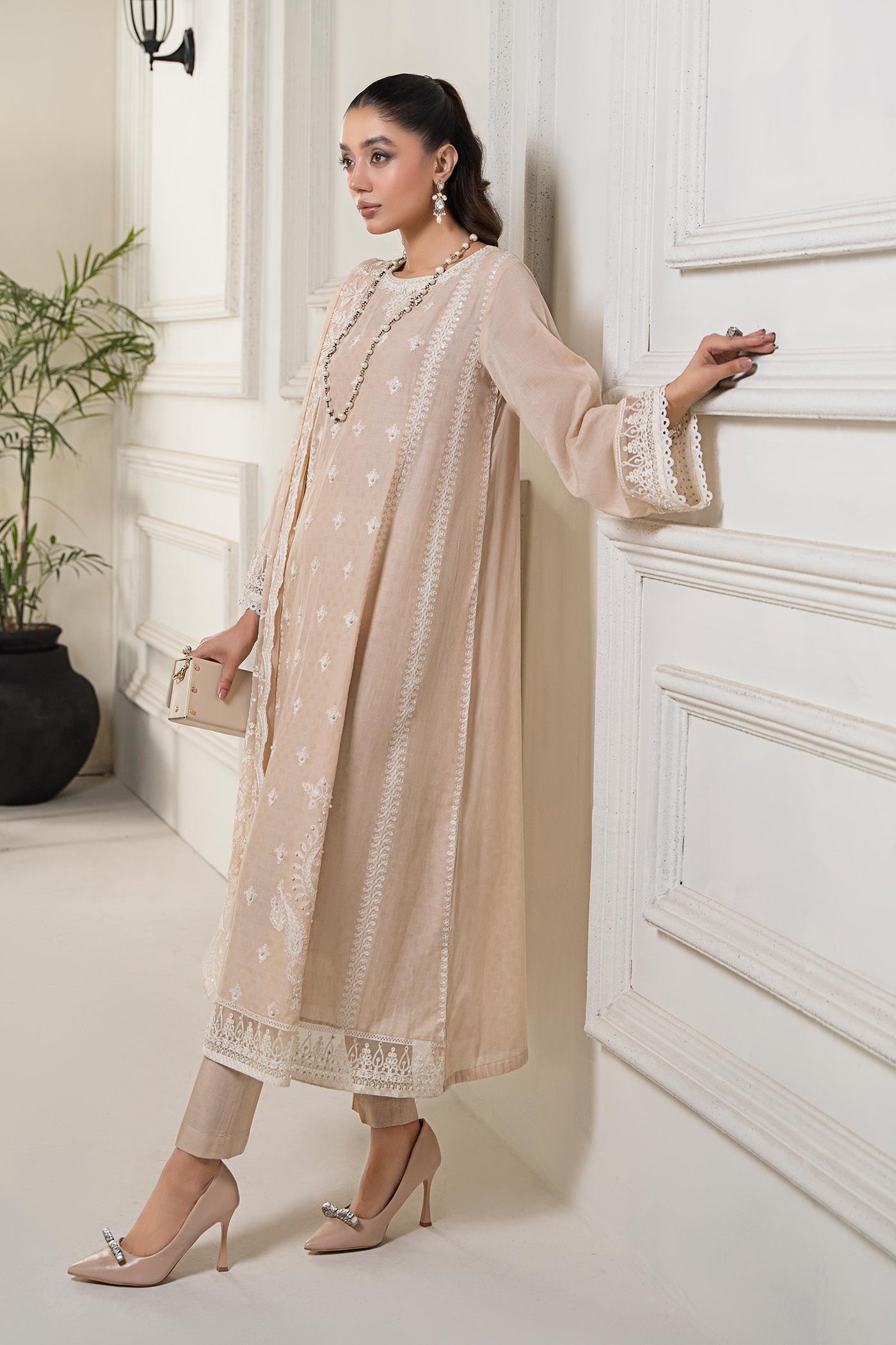 3 PIECE EMBROIDERED SELF JACQUARD SUIT | DW-EF24-117