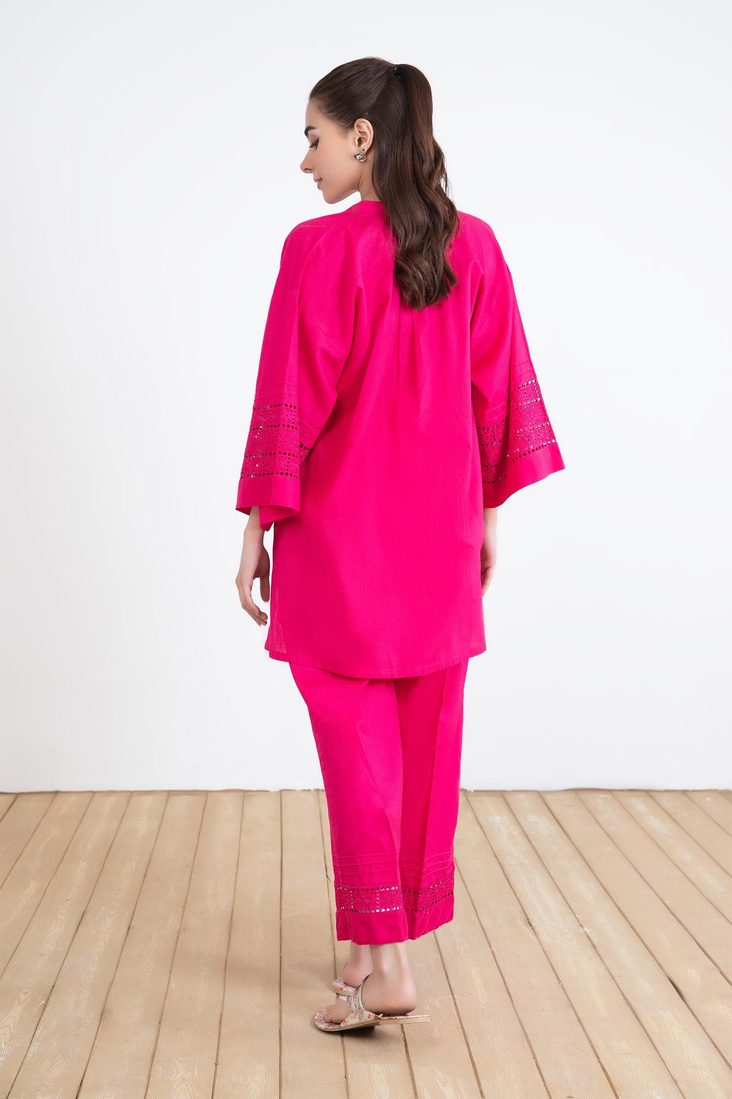 2 Piece Dyed Dobby Lawn Suit