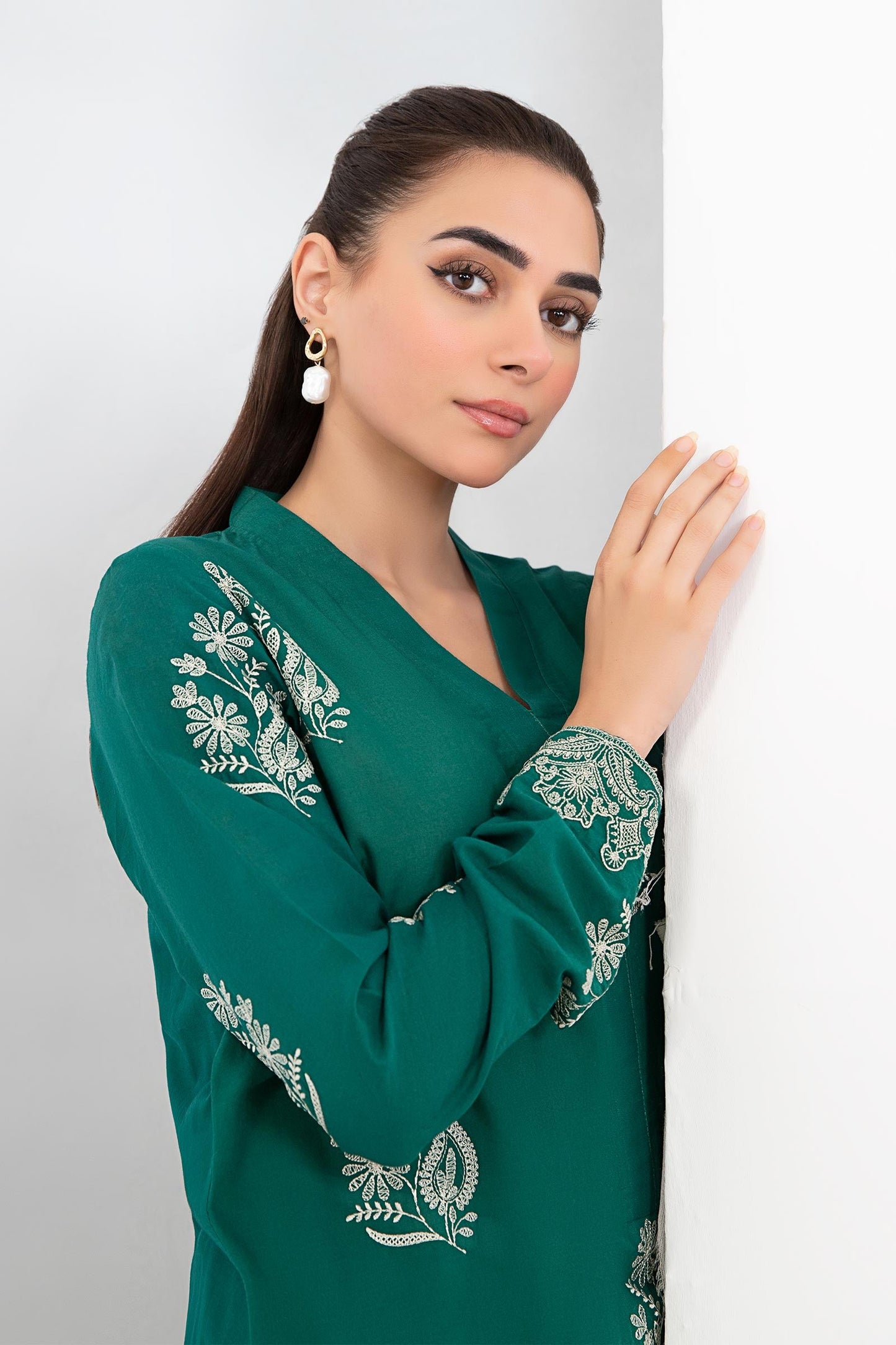 2 Piece Embroidered Lawn Suit