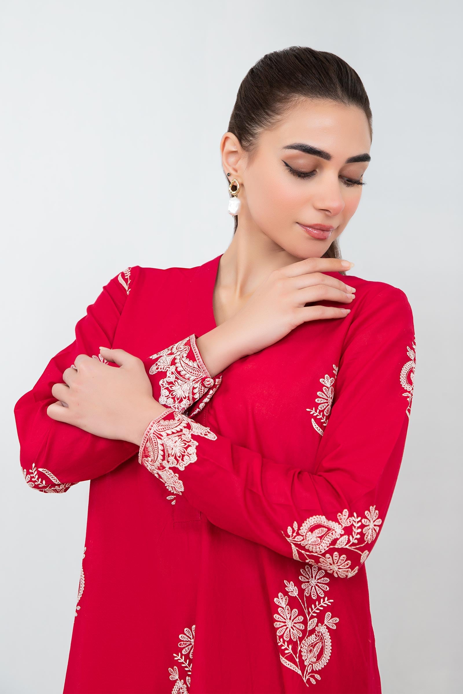 2 Piece Embroidered Lawn Suit