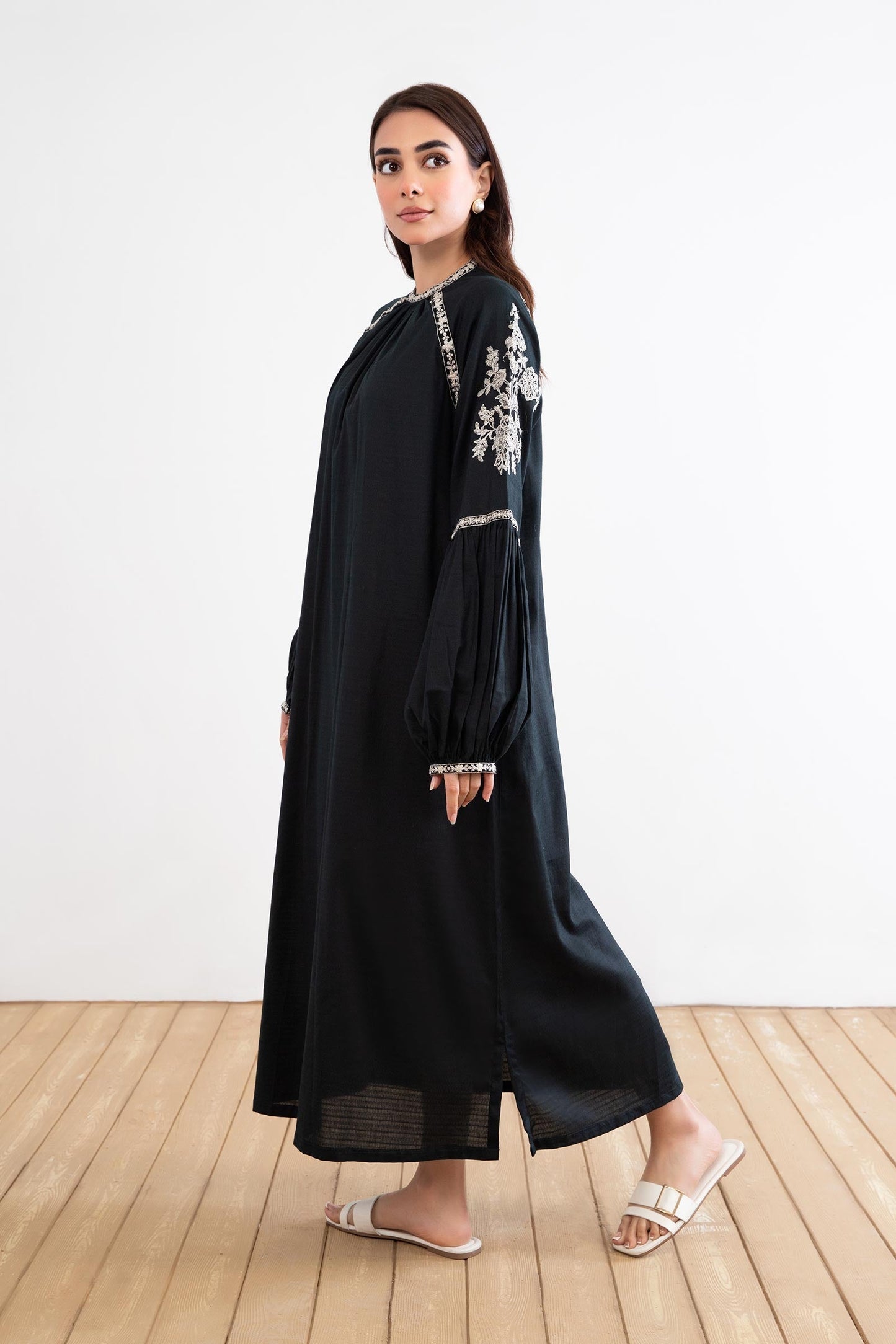 Embroidered Arabic Lawn Shirt