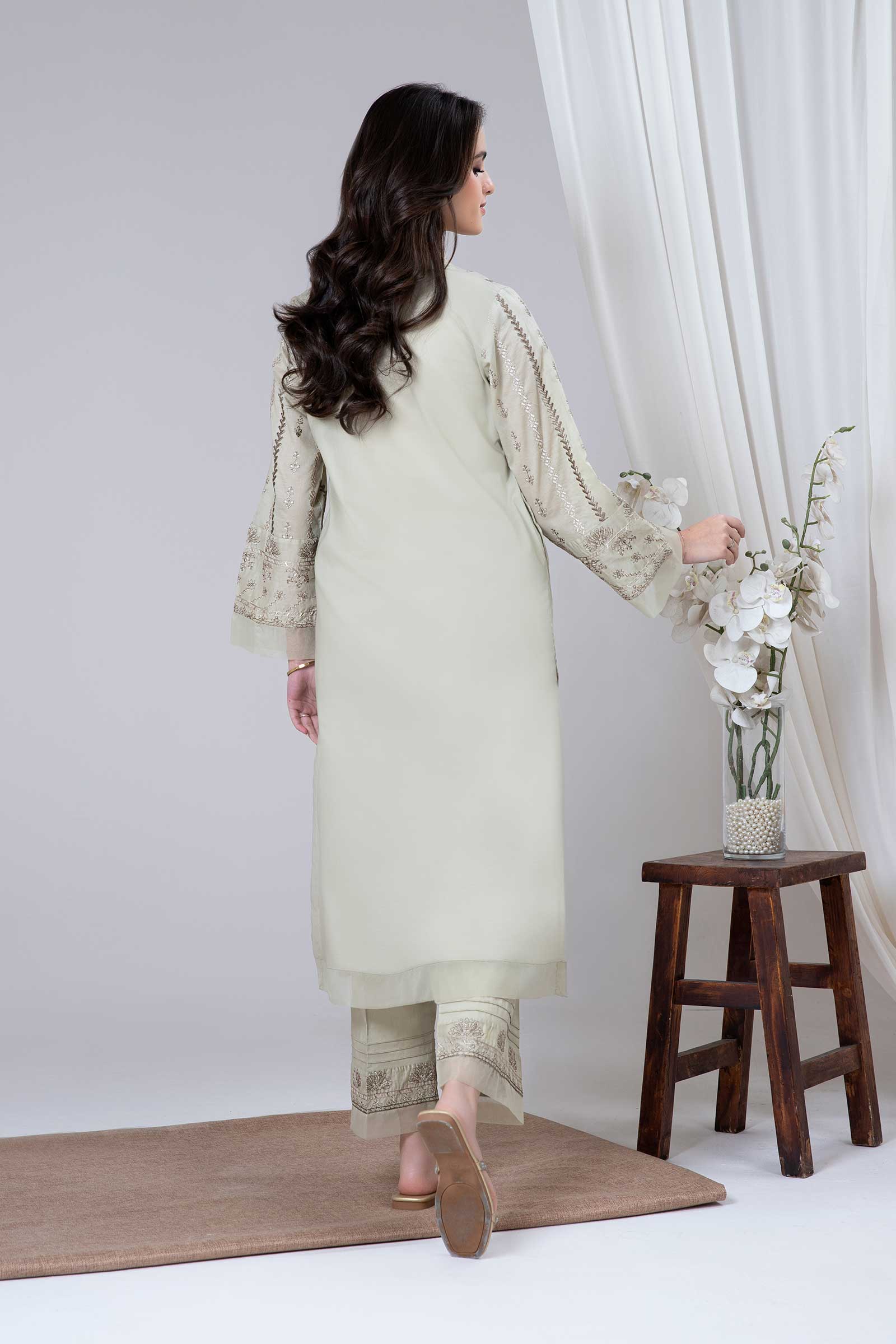 2 Piece Embroidered Lawn Suit
