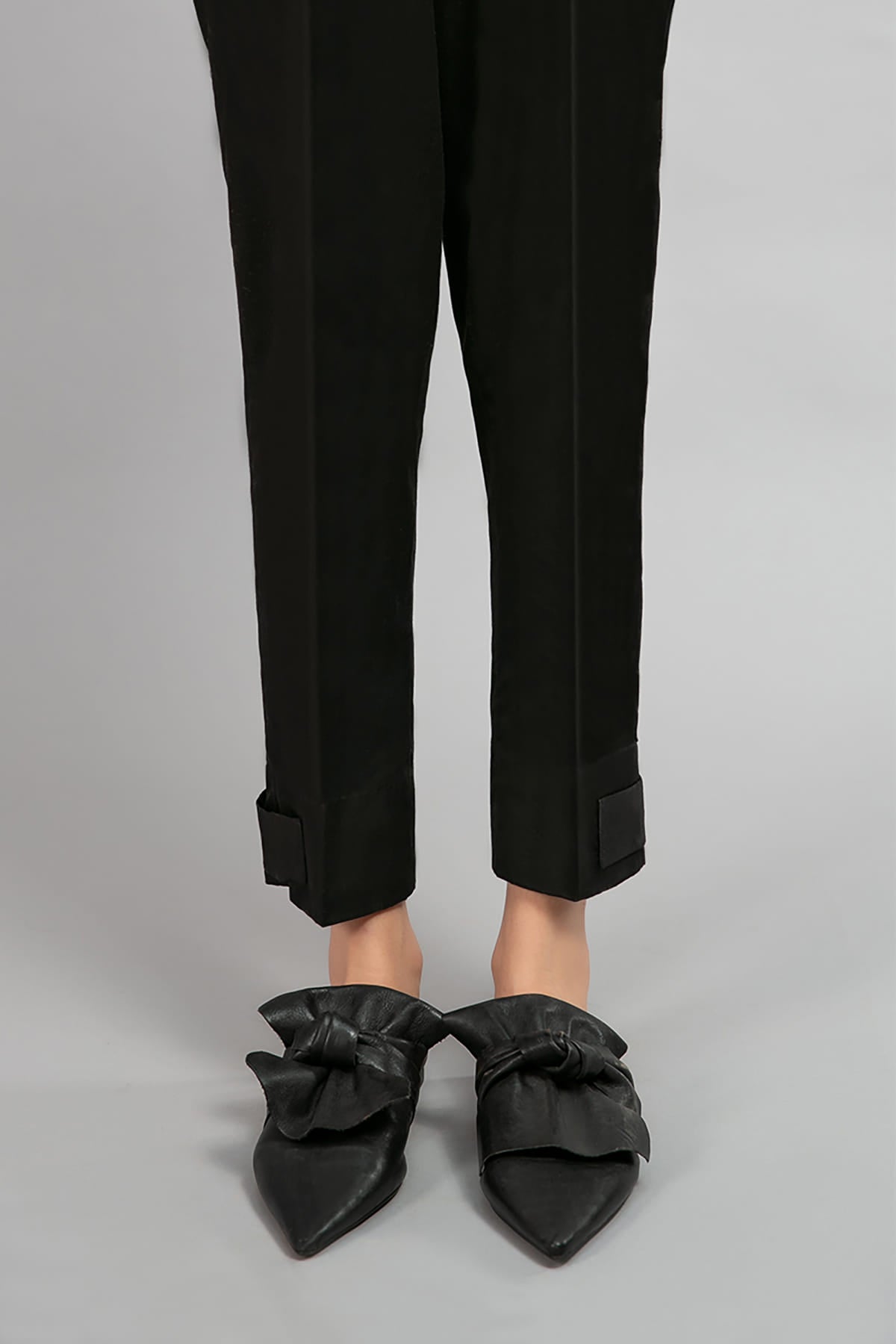 Trousers - Black - MG-W20-01