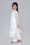 Suit White MKD-EF20-25