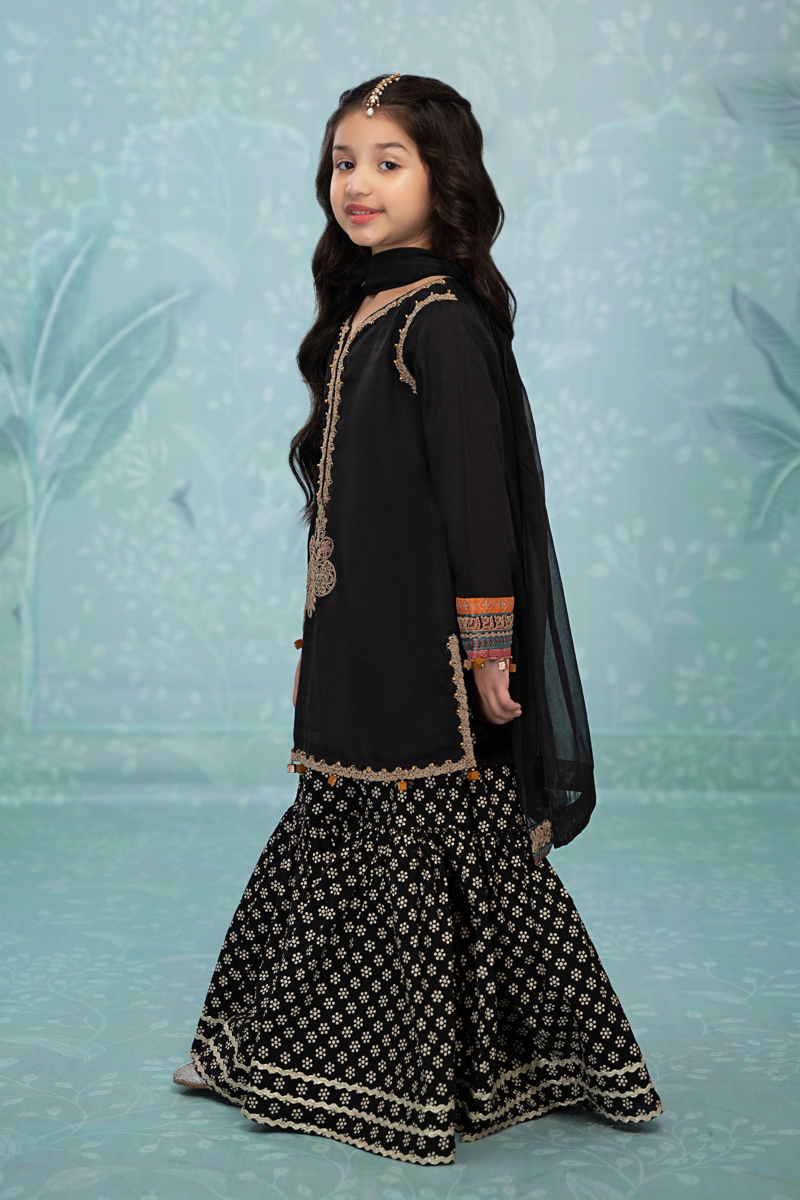 Suit Black MKD-EF23-35