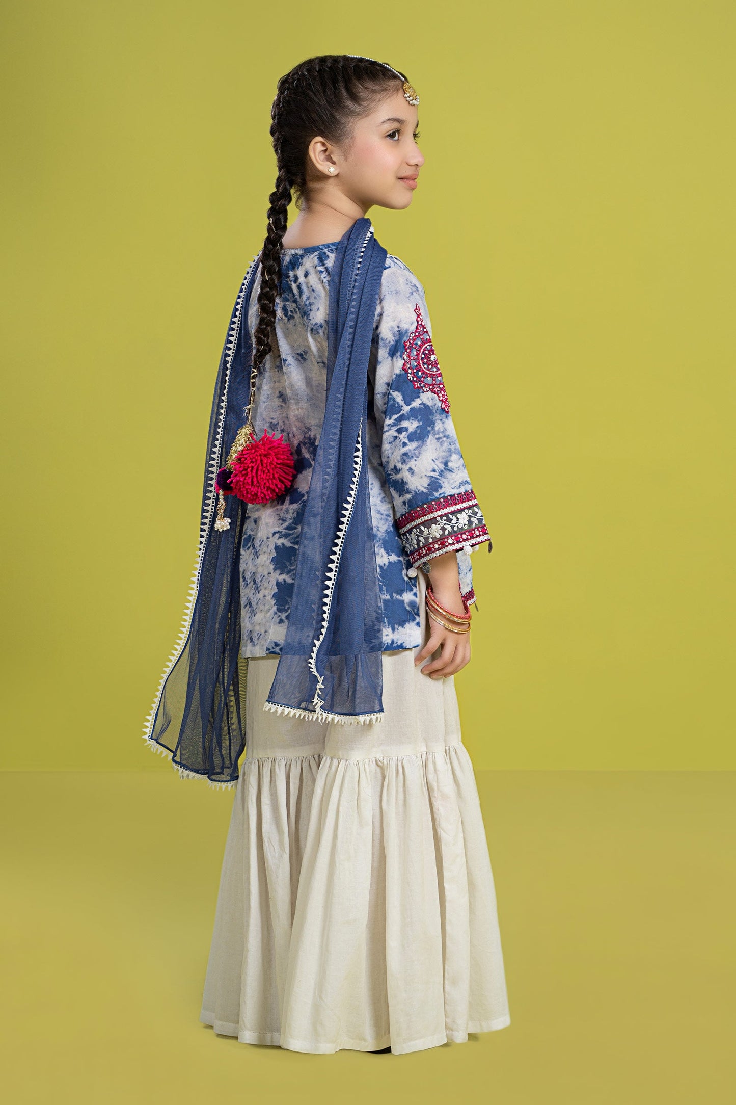 3 Piece Embroidered Lawn Suit