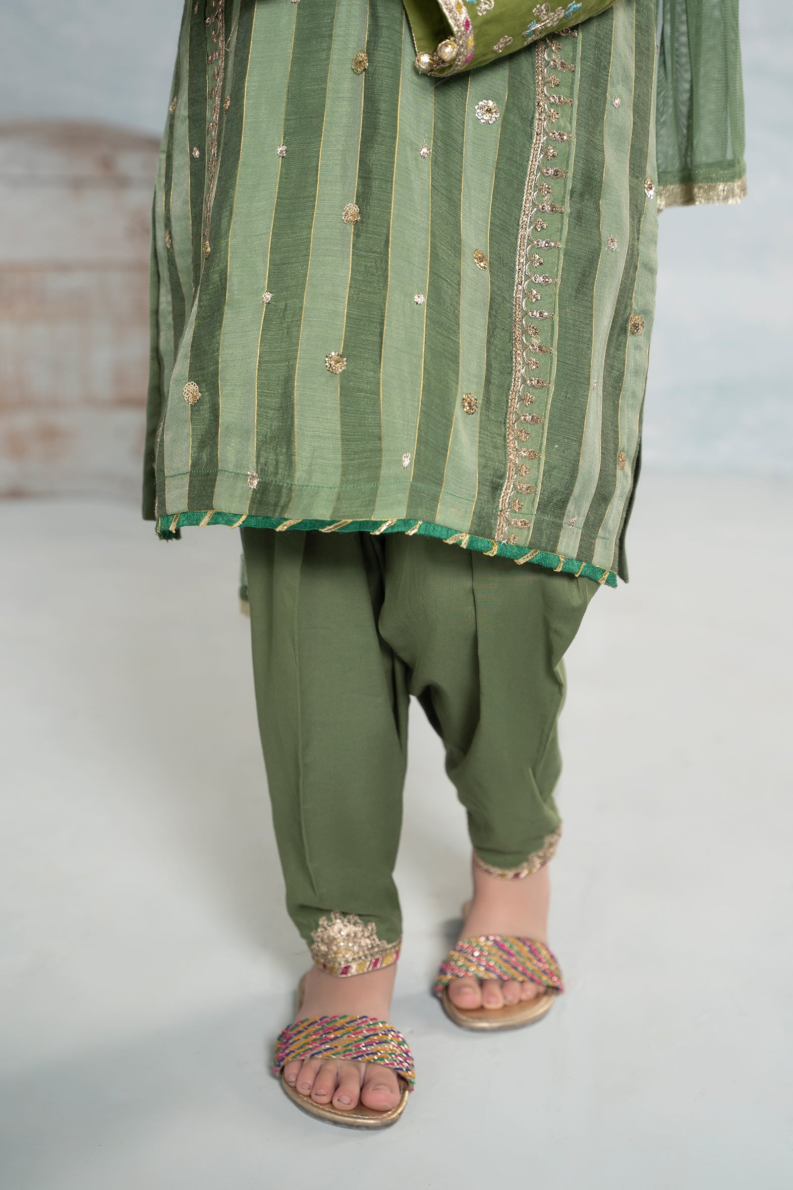 3 Piece Embroidered Yarn Dyed Suit