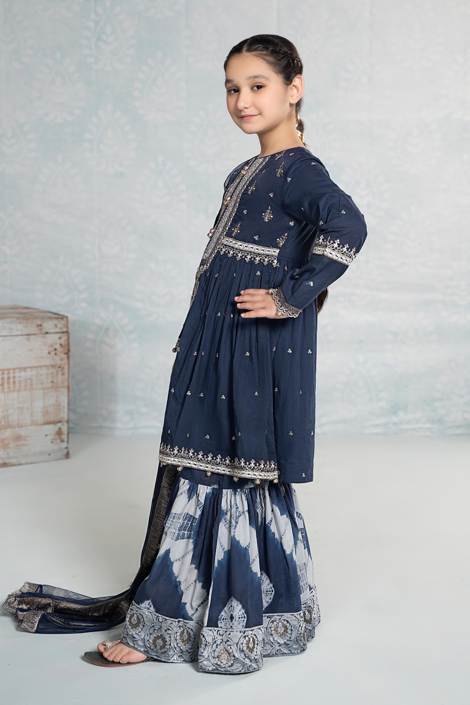 3 Piece Embroidered Lawn Suit