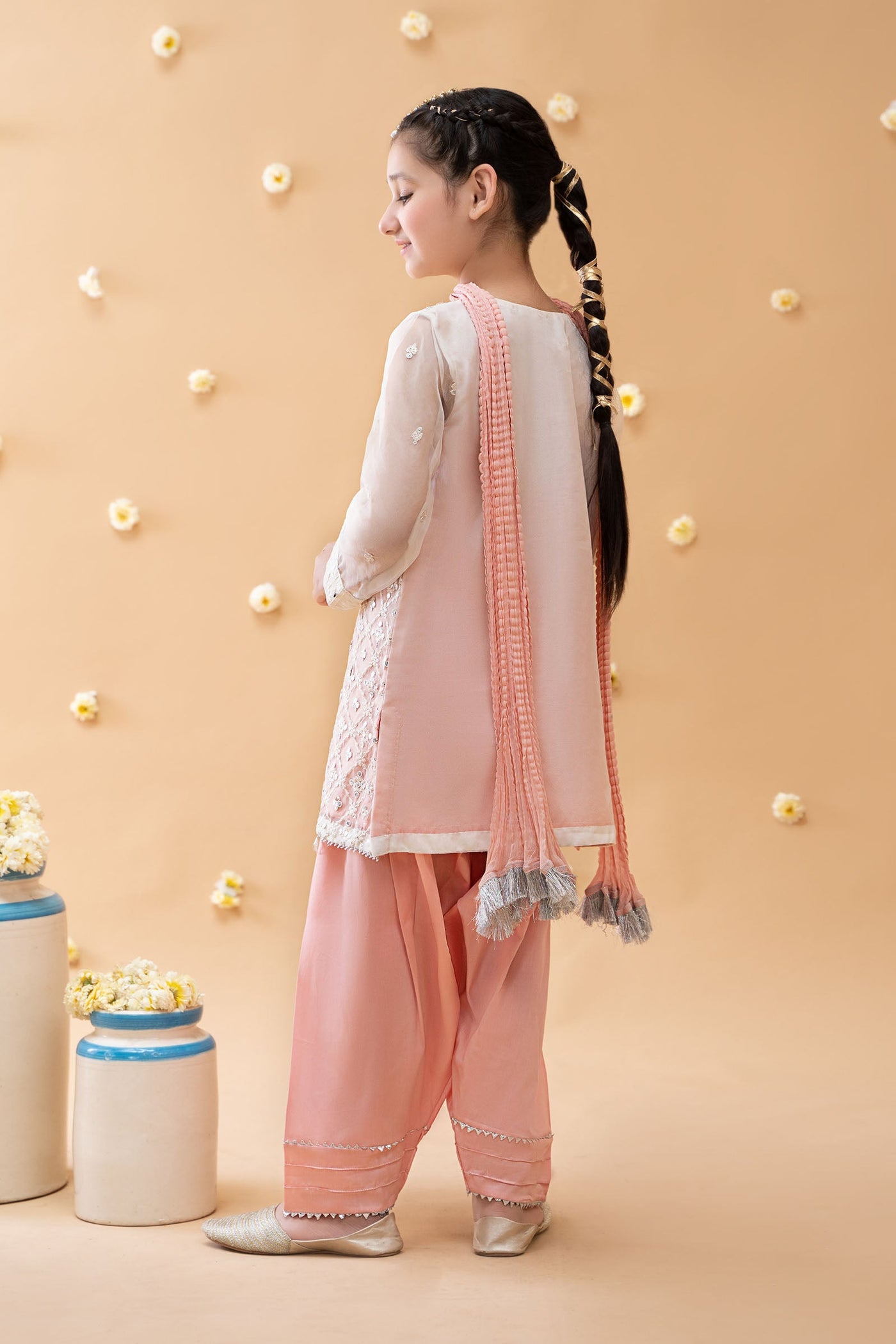 Suit Off White and Pink MKS-EA23-16